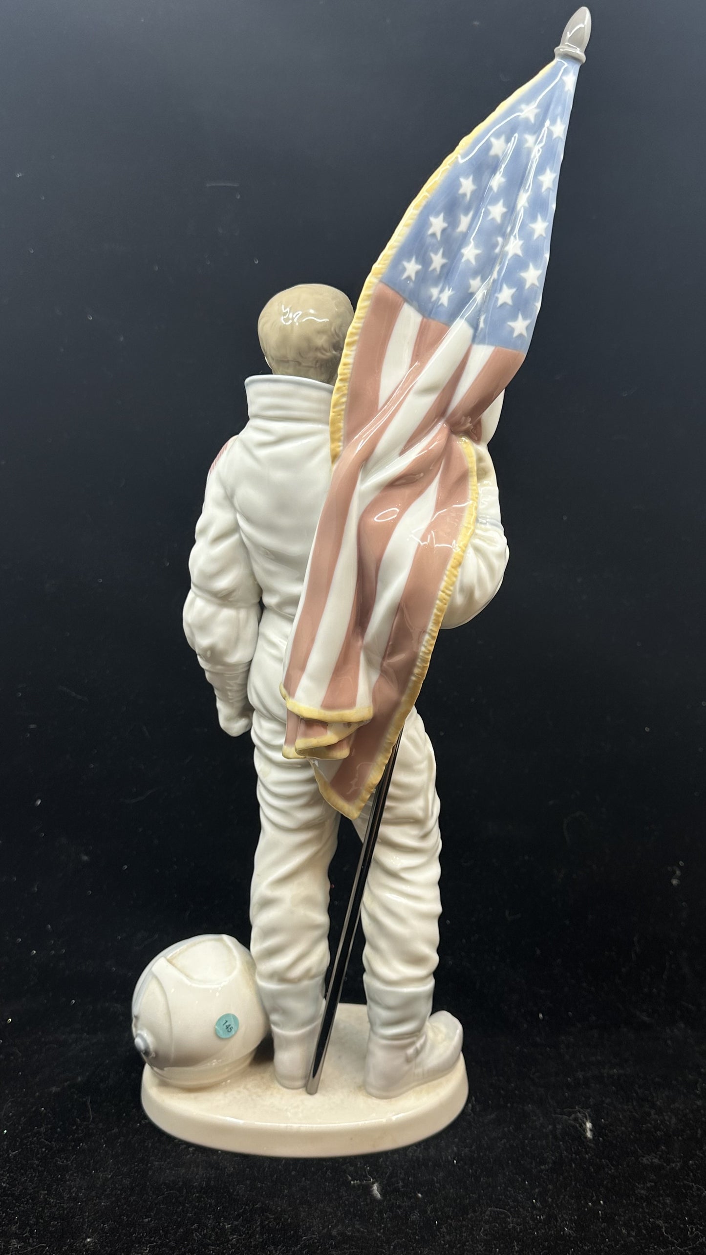 Lladro Apollo Landing Figurine #6168 (EFV3N6)