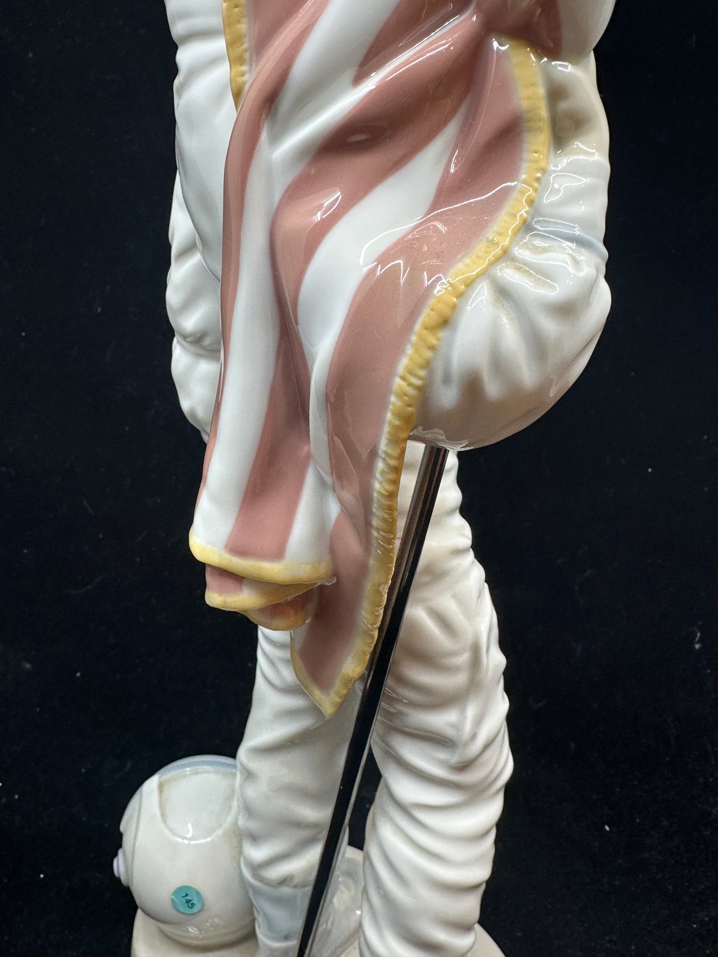 Lladro Apollo Landing Figurine #6168 (EFV3N6)