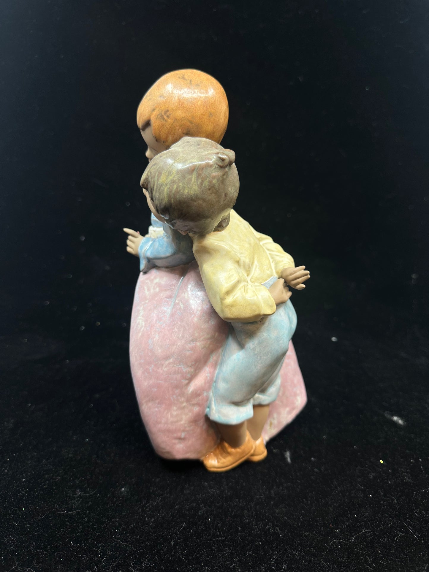 Lladro A Simple Gift Figurine #2431 Gres Collection (2B52C8)