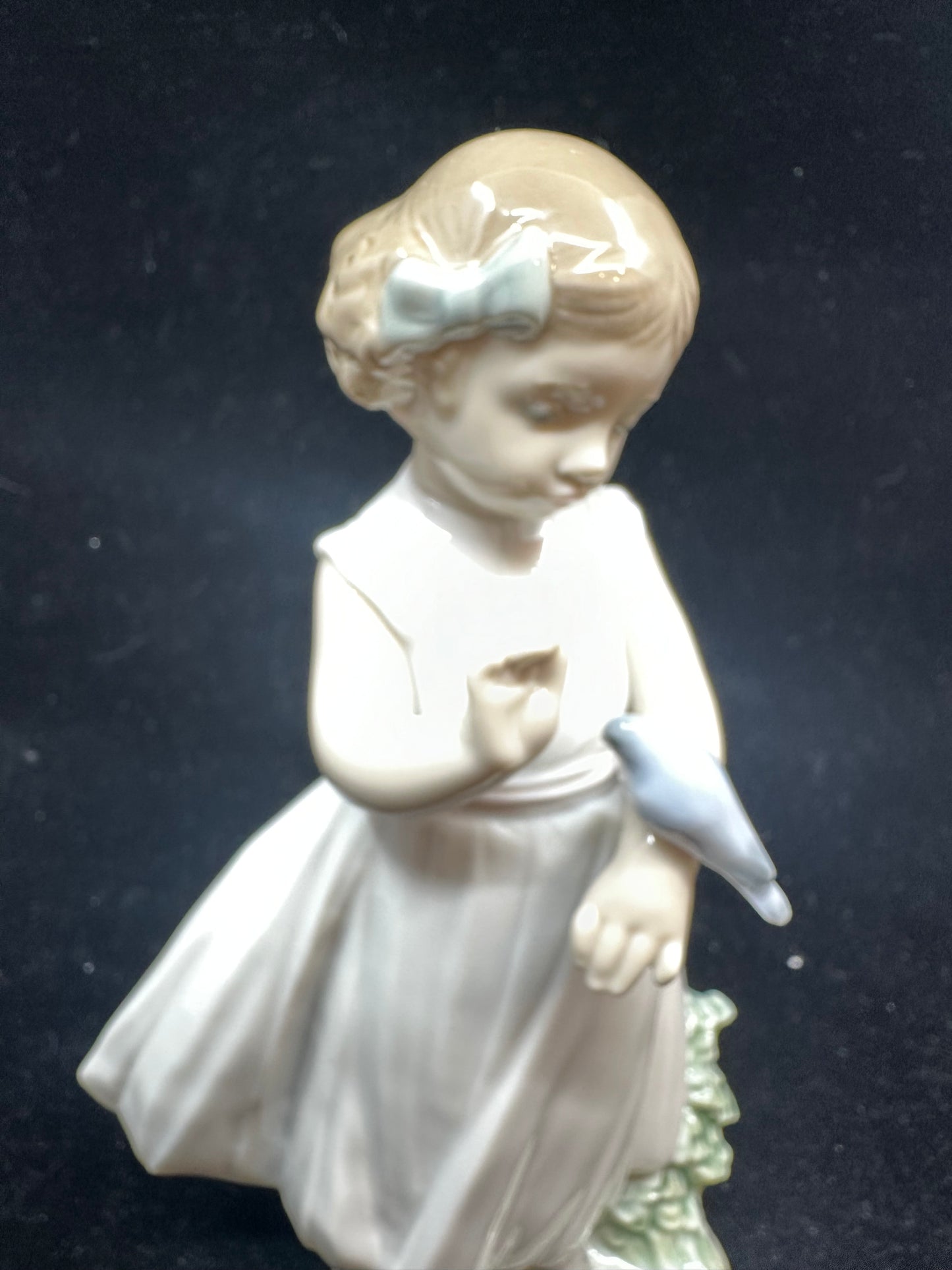 Lladro Are You Tired Figurine #8059 (PKA3DP)