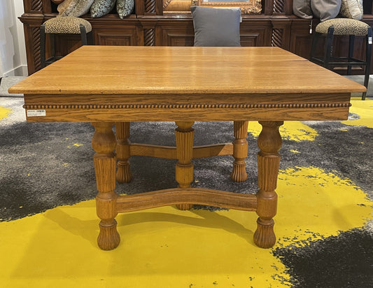 Square Oak Table, Early American 1900s, 4x11" leaves