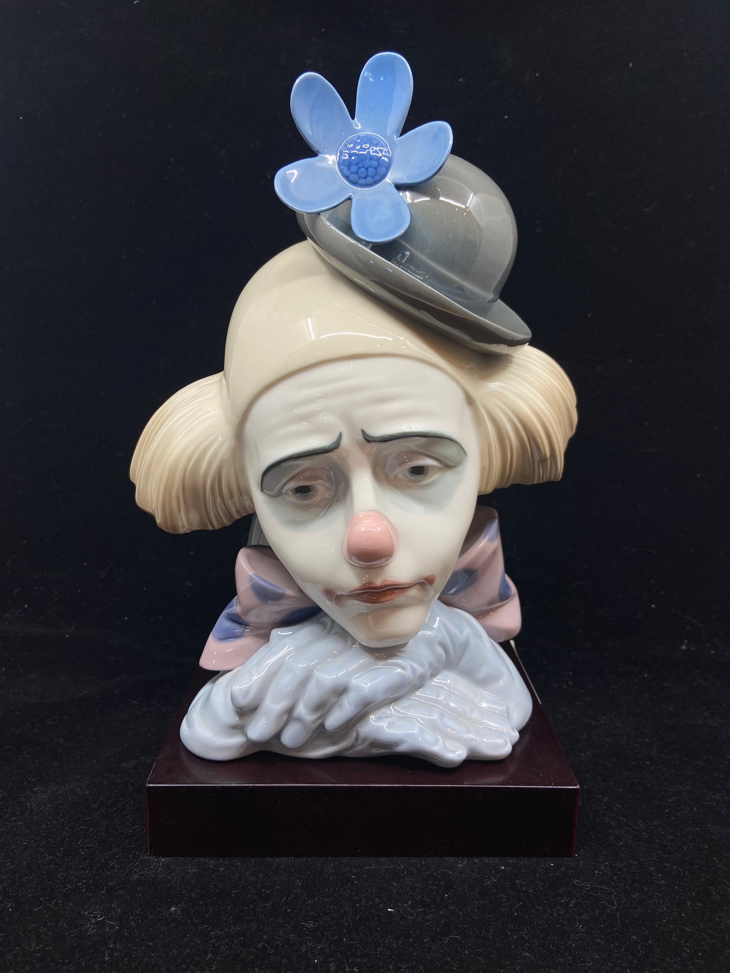 Lladro #5130 "Pensive" Clown (WY1HZL)