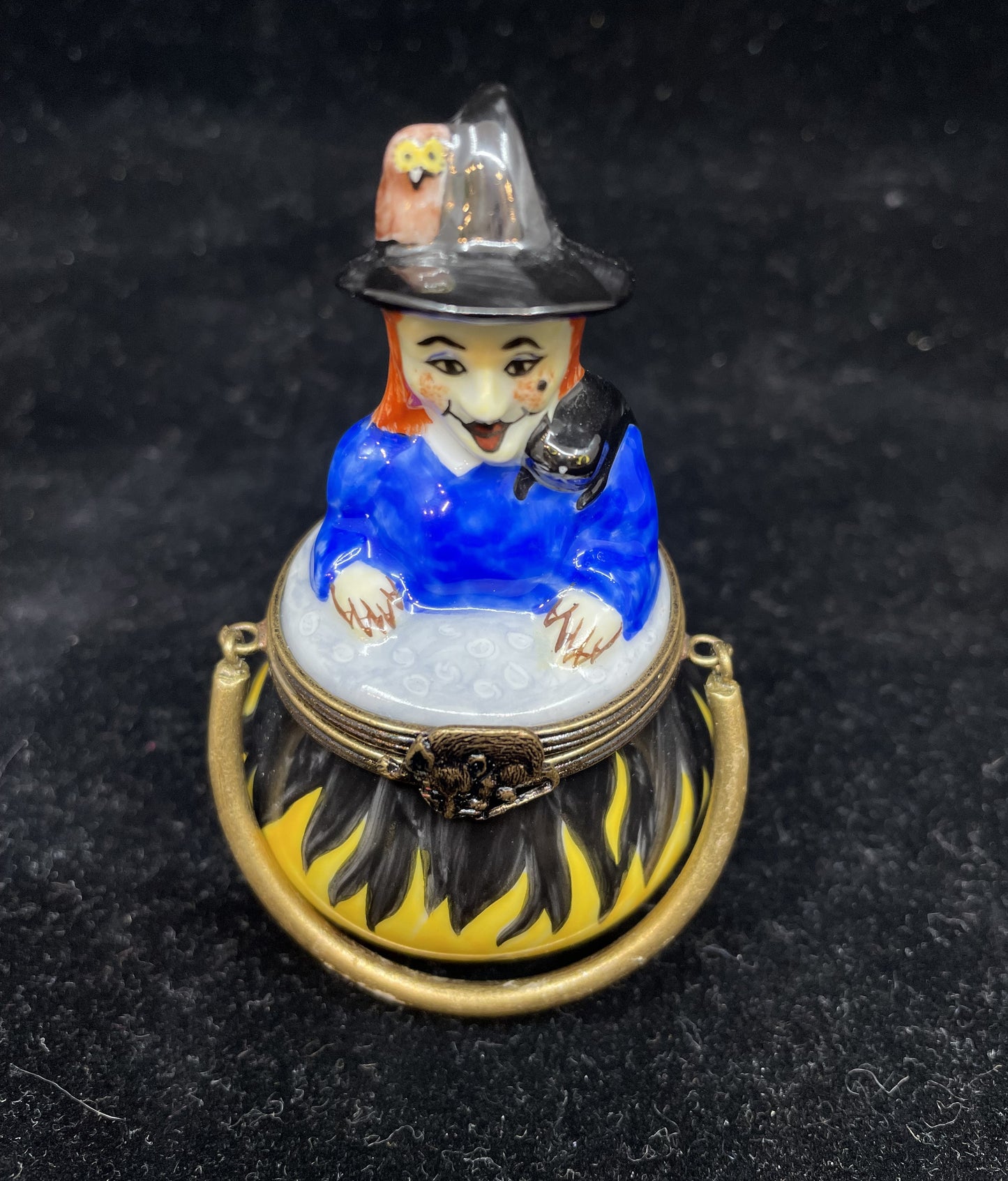 Limoges Witch In A Boiling Pot Trinket Box (UZSB2B)