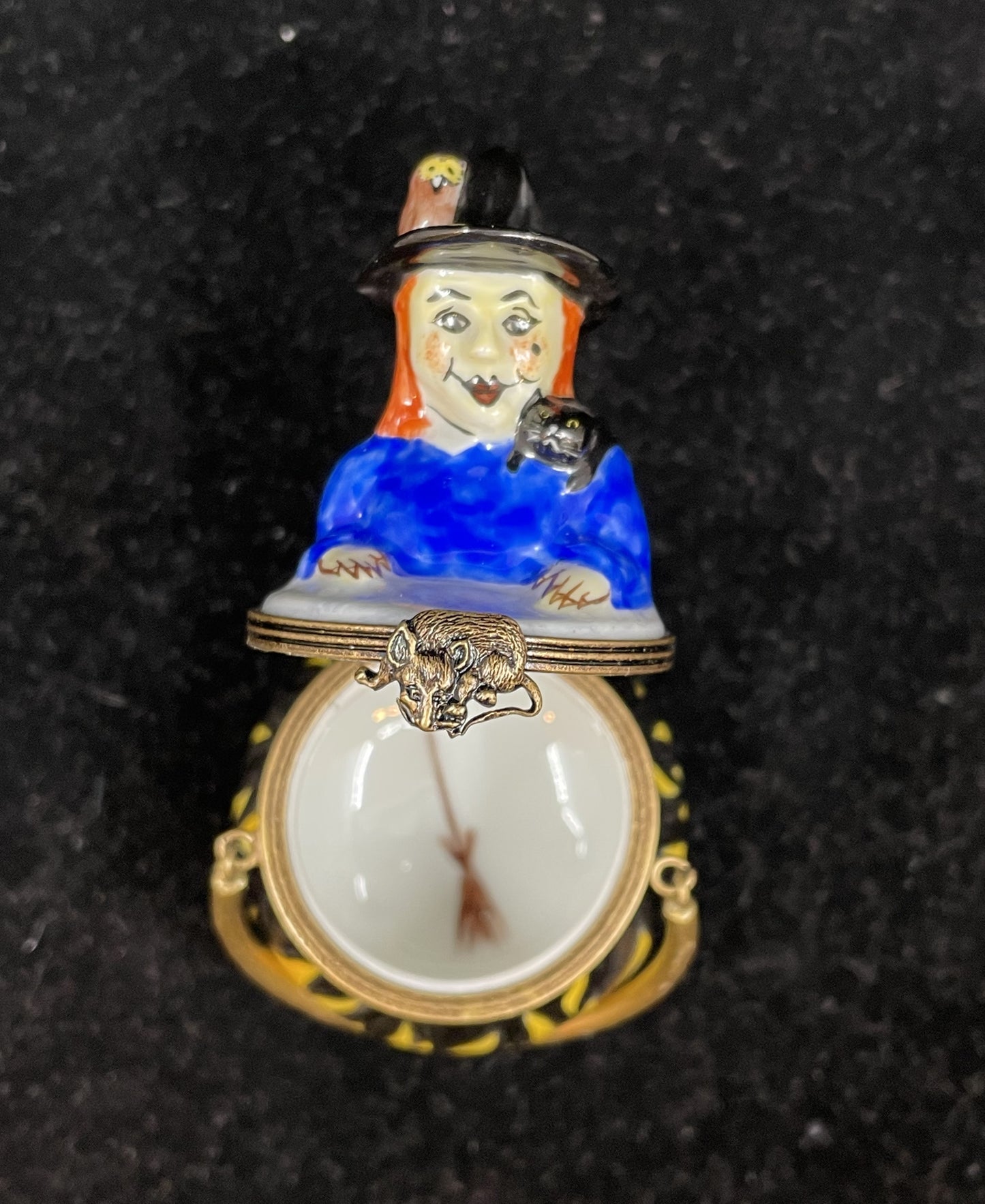 Limoges Witch In A Boiling Pot Trinket Box (UZSB2B)