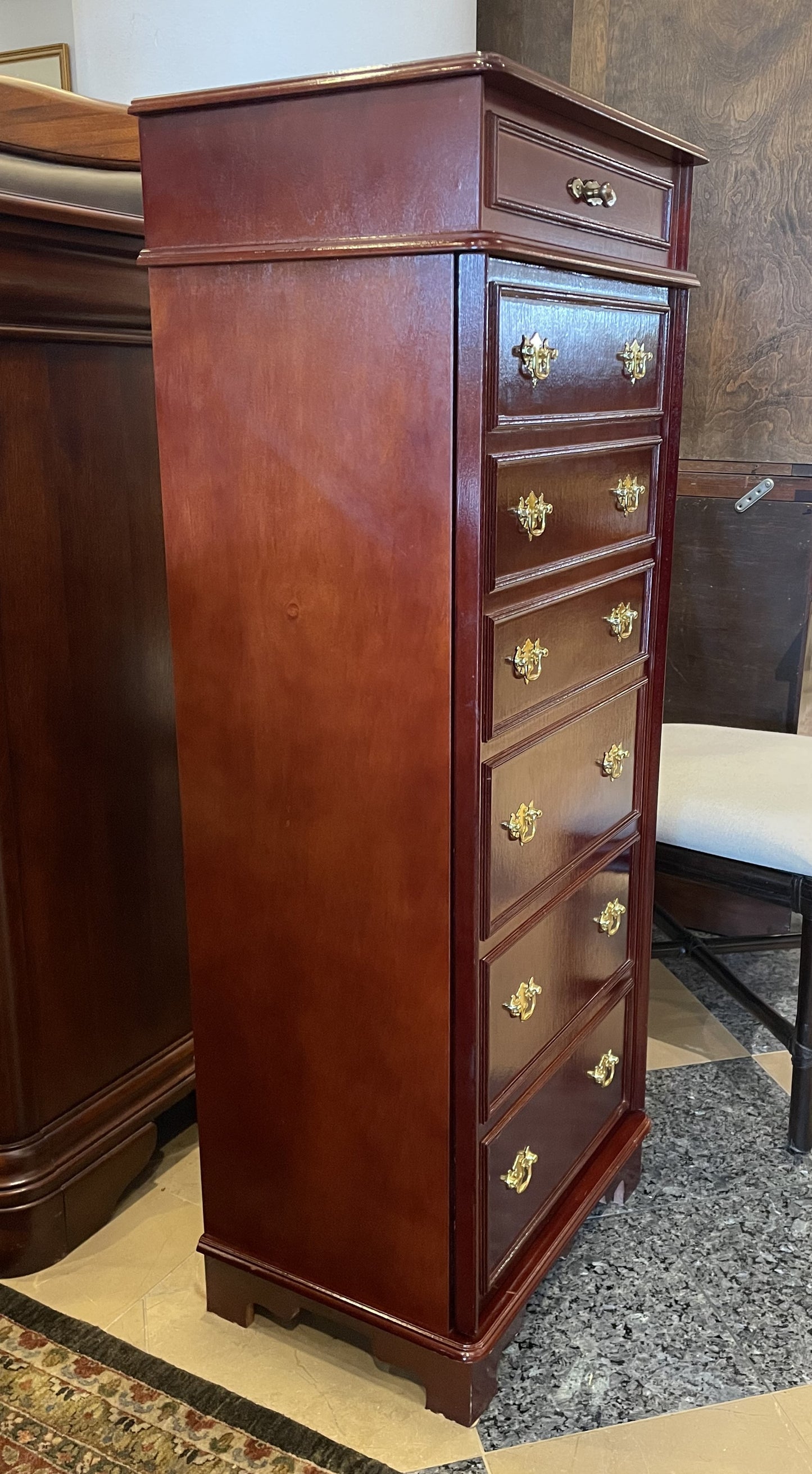 Floor Standing Jewelry Cabinet (C6WA2Y)