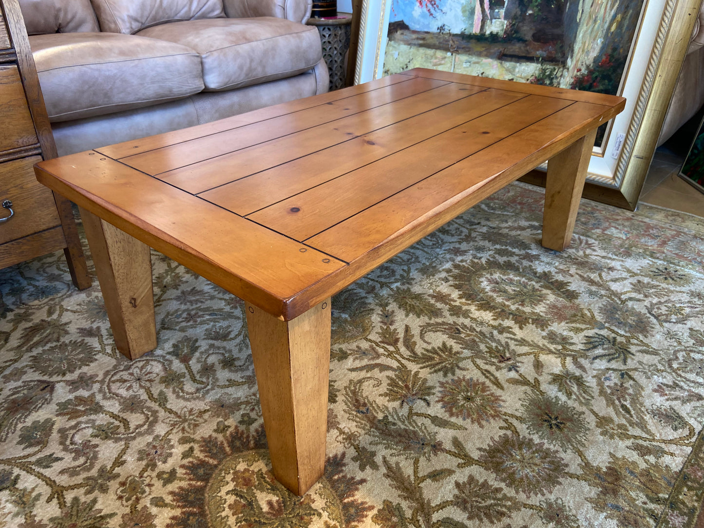 Pine Plank Coffee Table (9WZ84E)