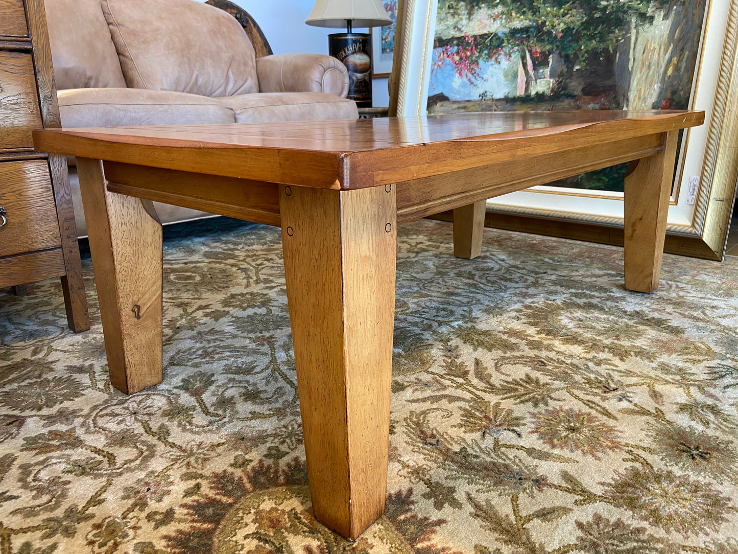 Pine Plank Coffee Table (9WZ84E)