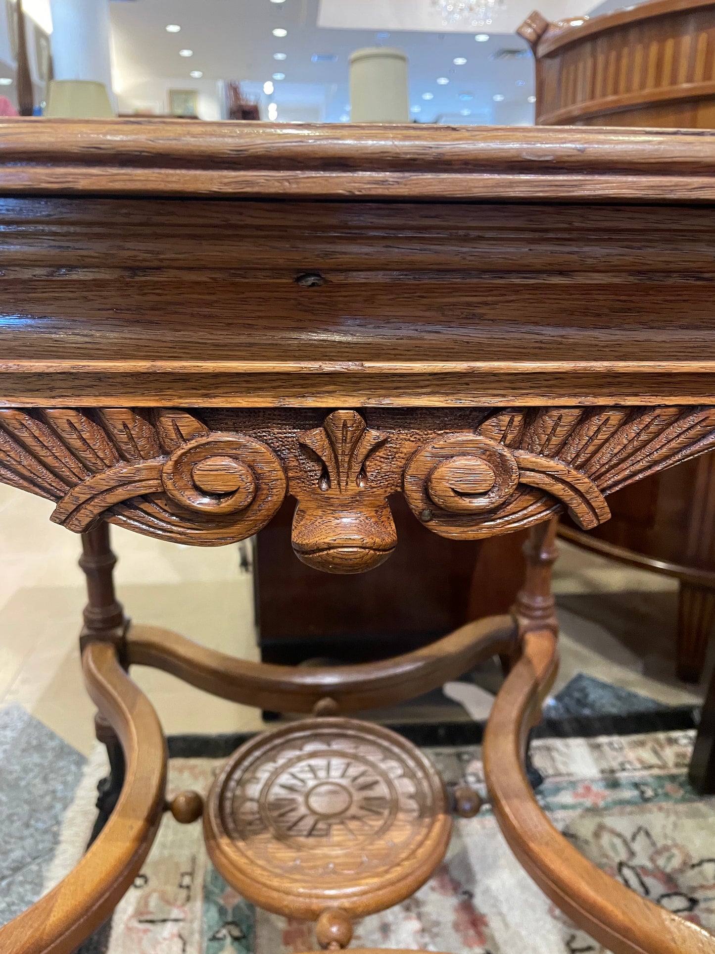 Antique Victorian End Table (STYK4L)