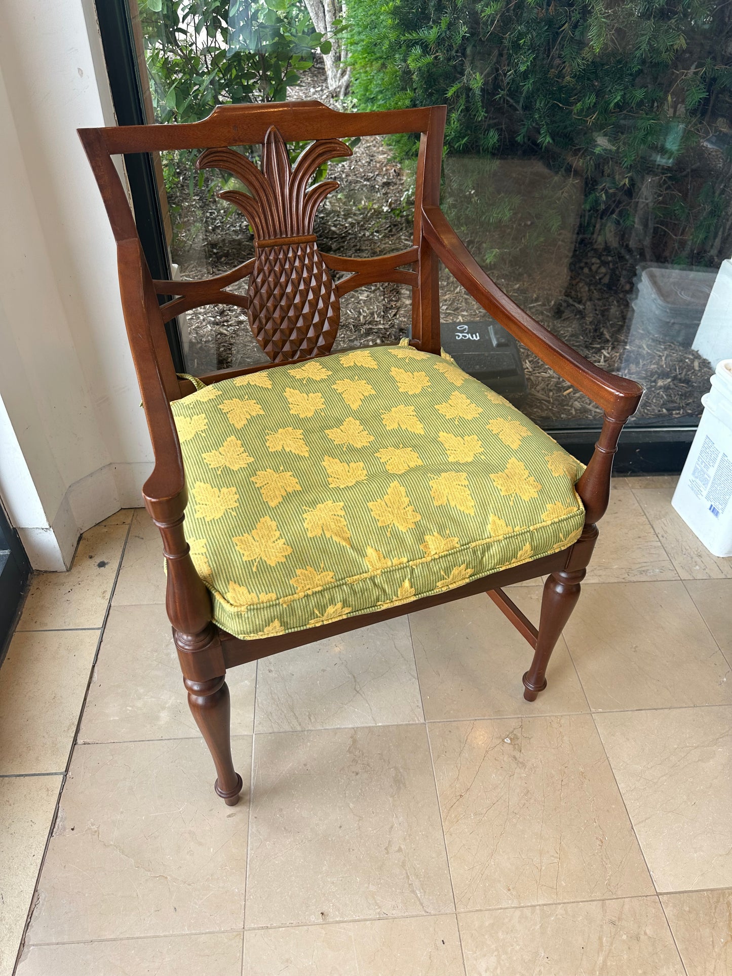 British Colonial Pineapple Caned Chair (JHNWF7)