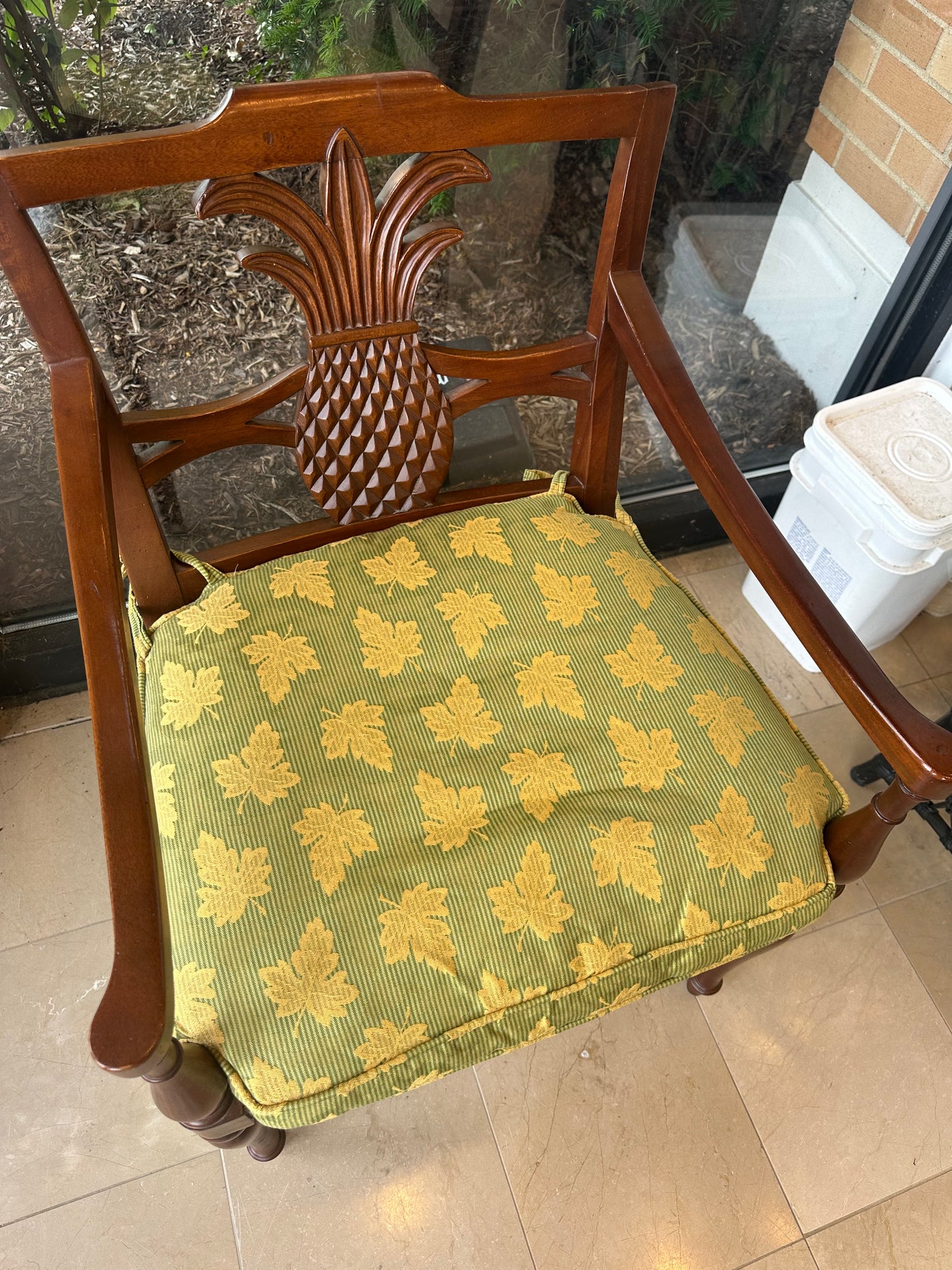 British Colonial Pineapple Caned Chair (JHNWF7)