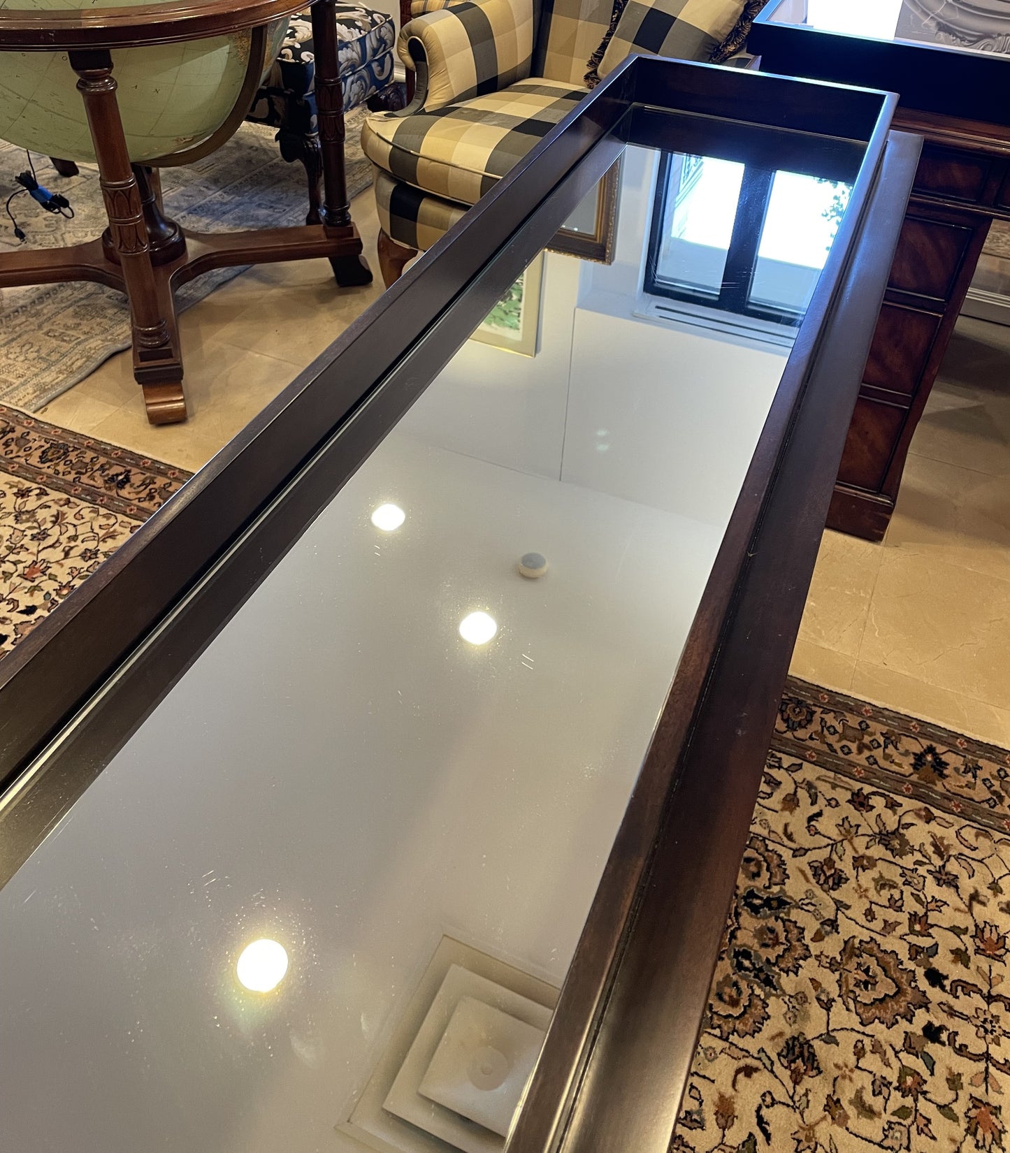 Mirrored Sideboard (6BUD45)