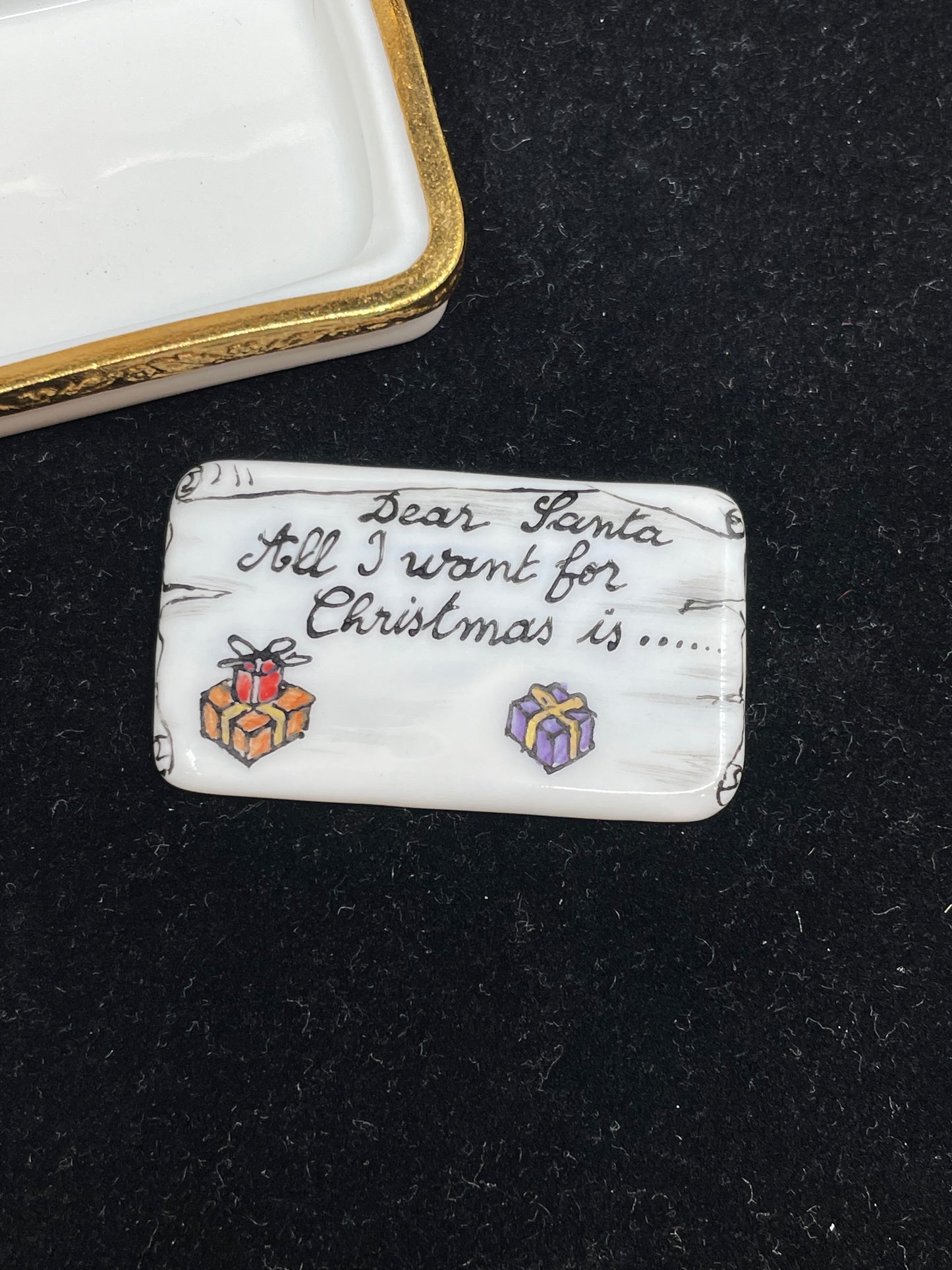 Limoges Artoria "Letter to Santa" (RRKXYT)