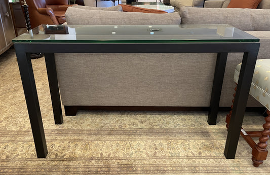 Crate and Barrel Parsons Glass Top Sofa Table (0C000A)