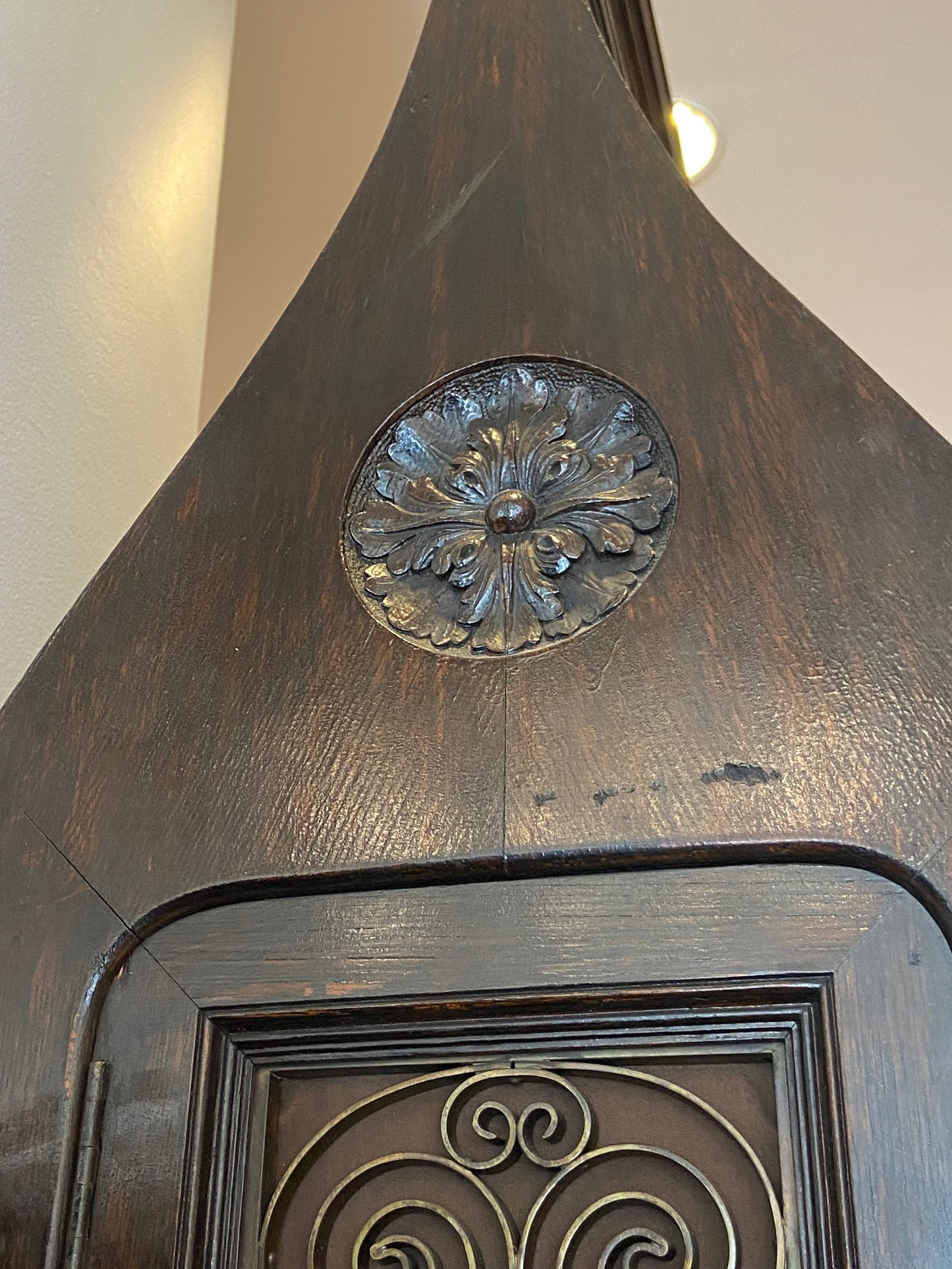 French Bell and Chime Gothic Grandfather Clock (C5RYTU)