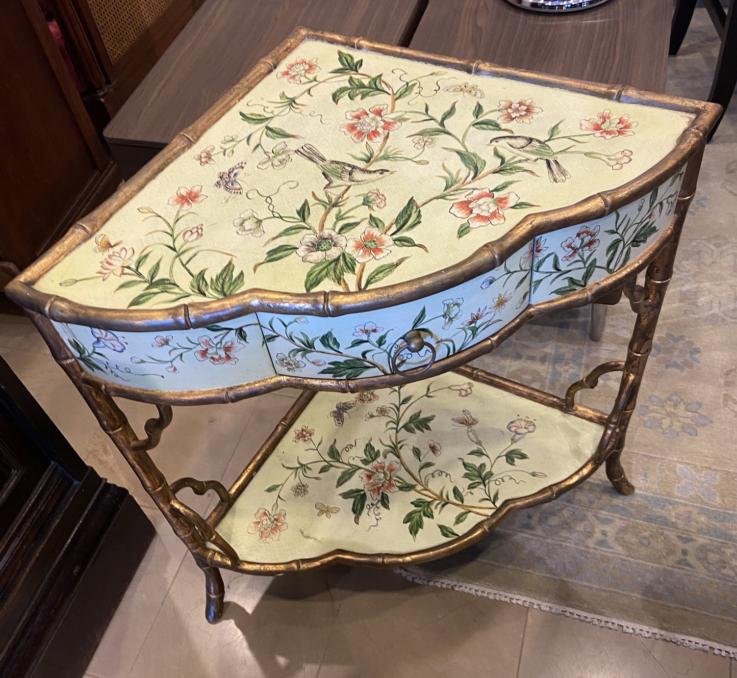 Tole Painted Floral Corner Table (CKQE3W)