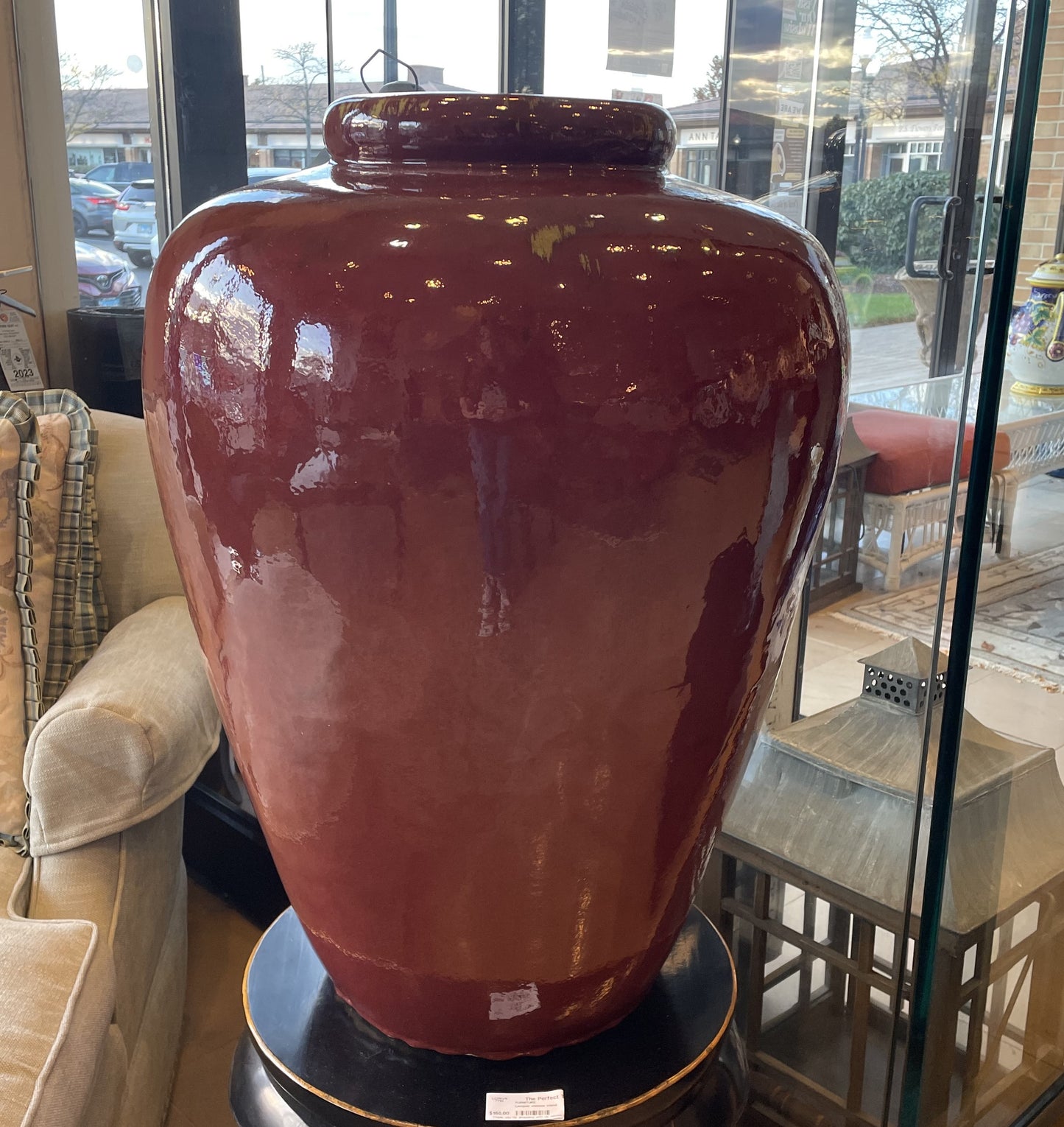 Pair of Large Oxblood Urns (S6Q5TU)