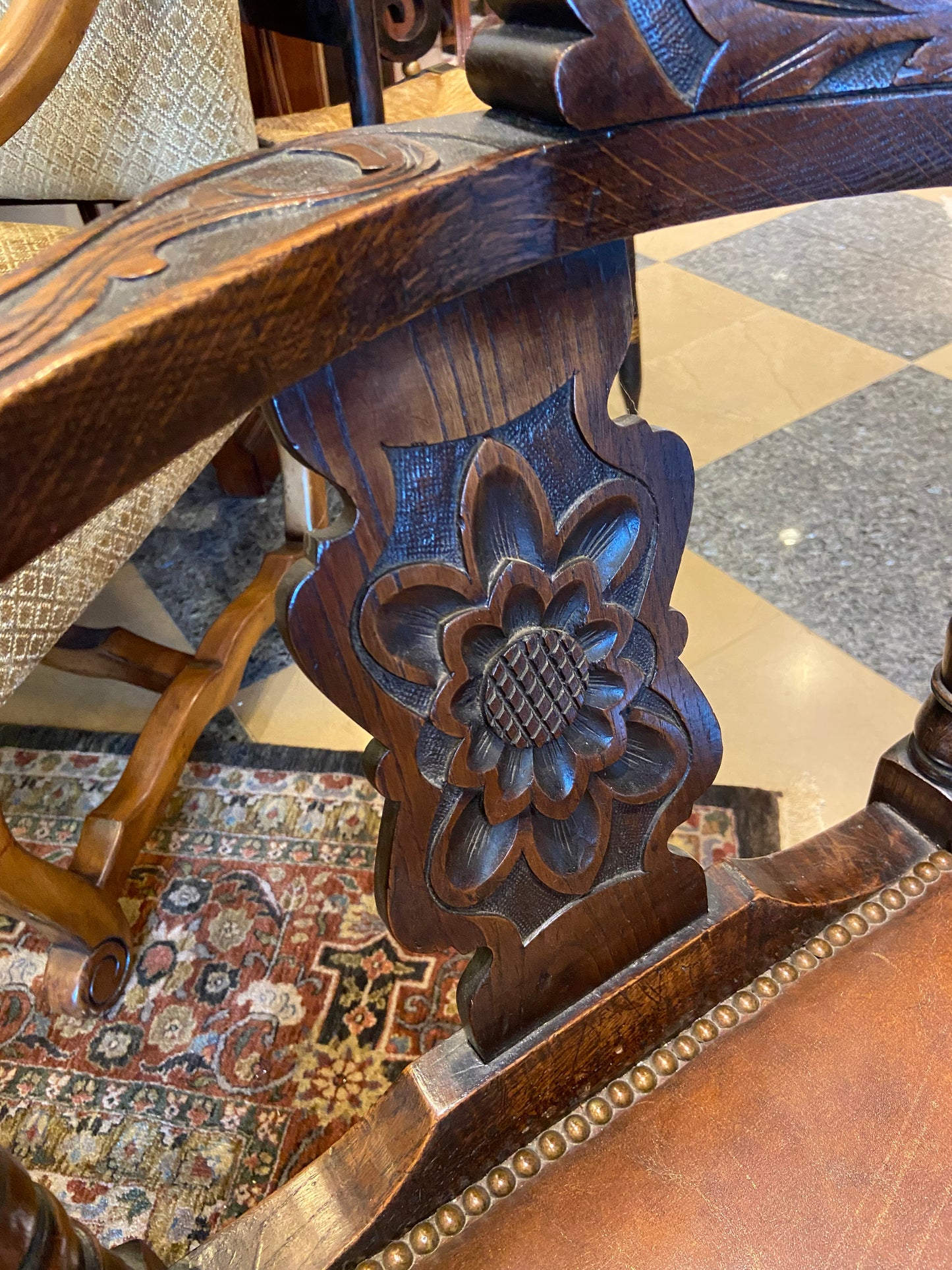 Antique 1800s Dutch Carved Corner Chair (HKECT1)