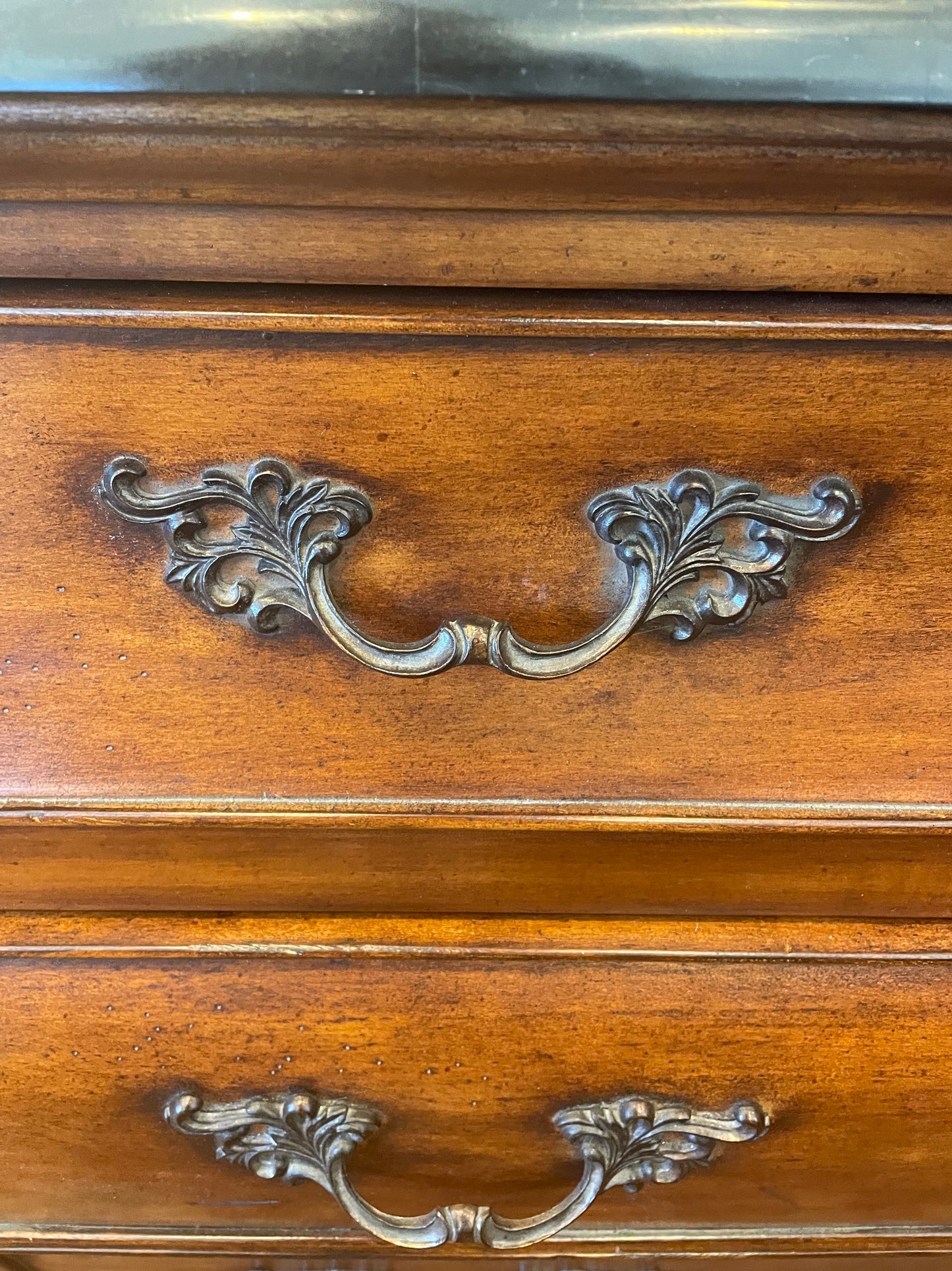 French Bombe Chest with Stone Top (K4CG5G)