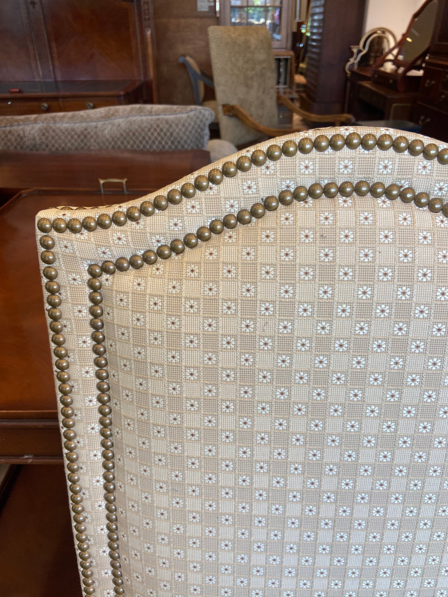 Cream Upholstered Side Chair (1JYQTS)