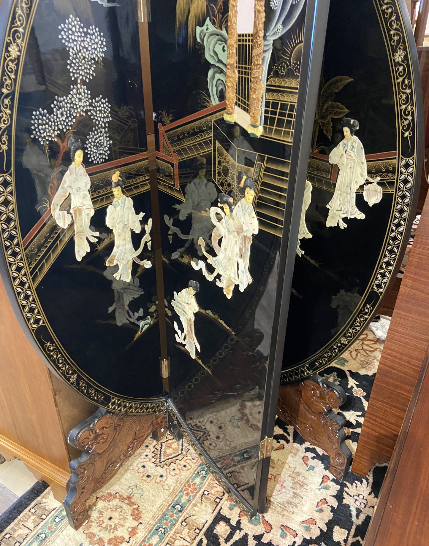 Round Chinoiserie Room Divider Screen (UDGRLJ)