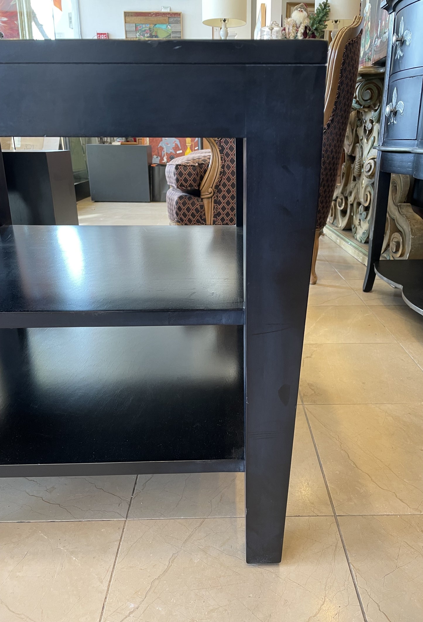 Black End Table AS IS (QZ54XZ)