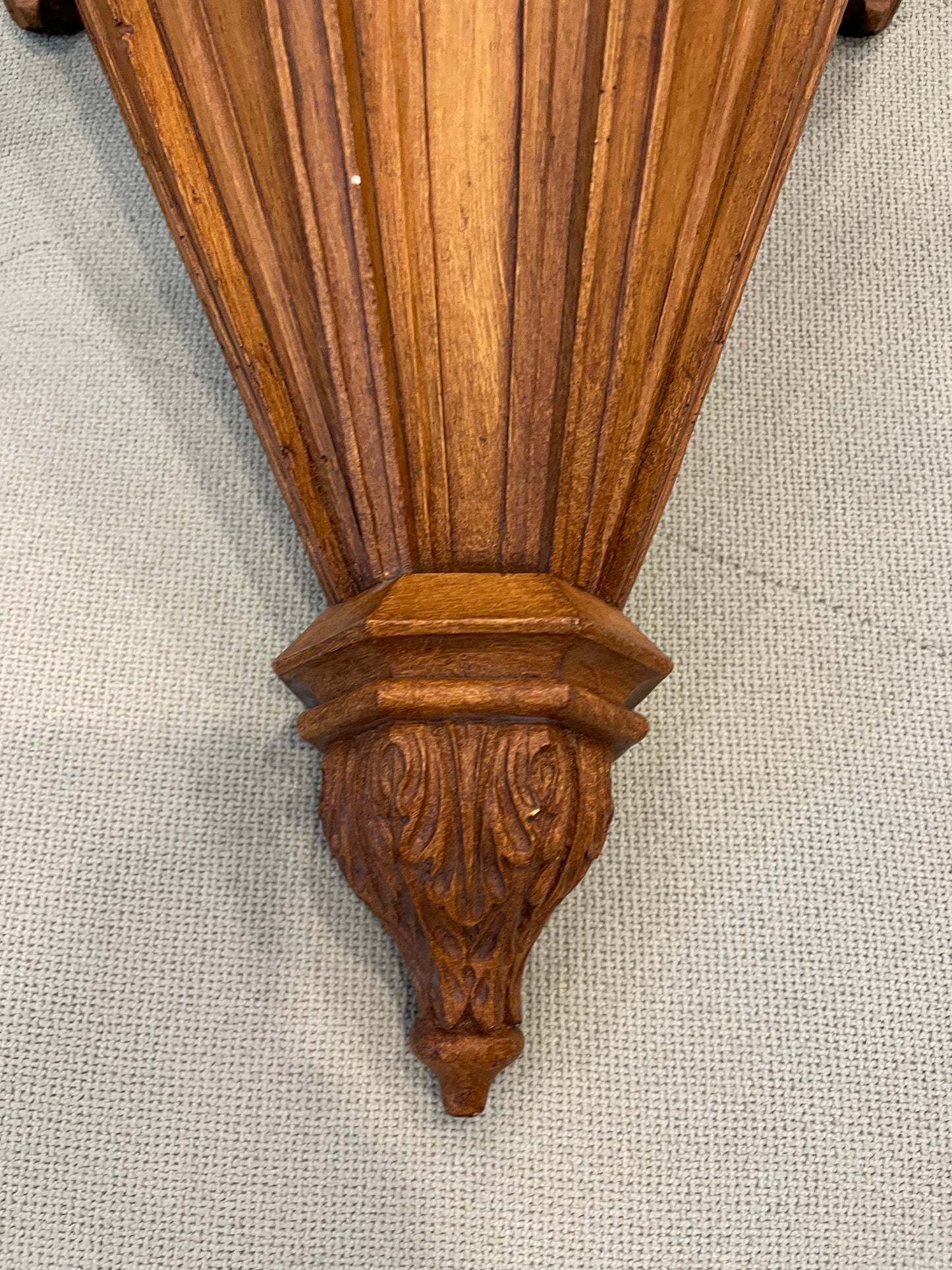 Pair of Gothic Revival Molded Wall Sconces (SQPSYF)