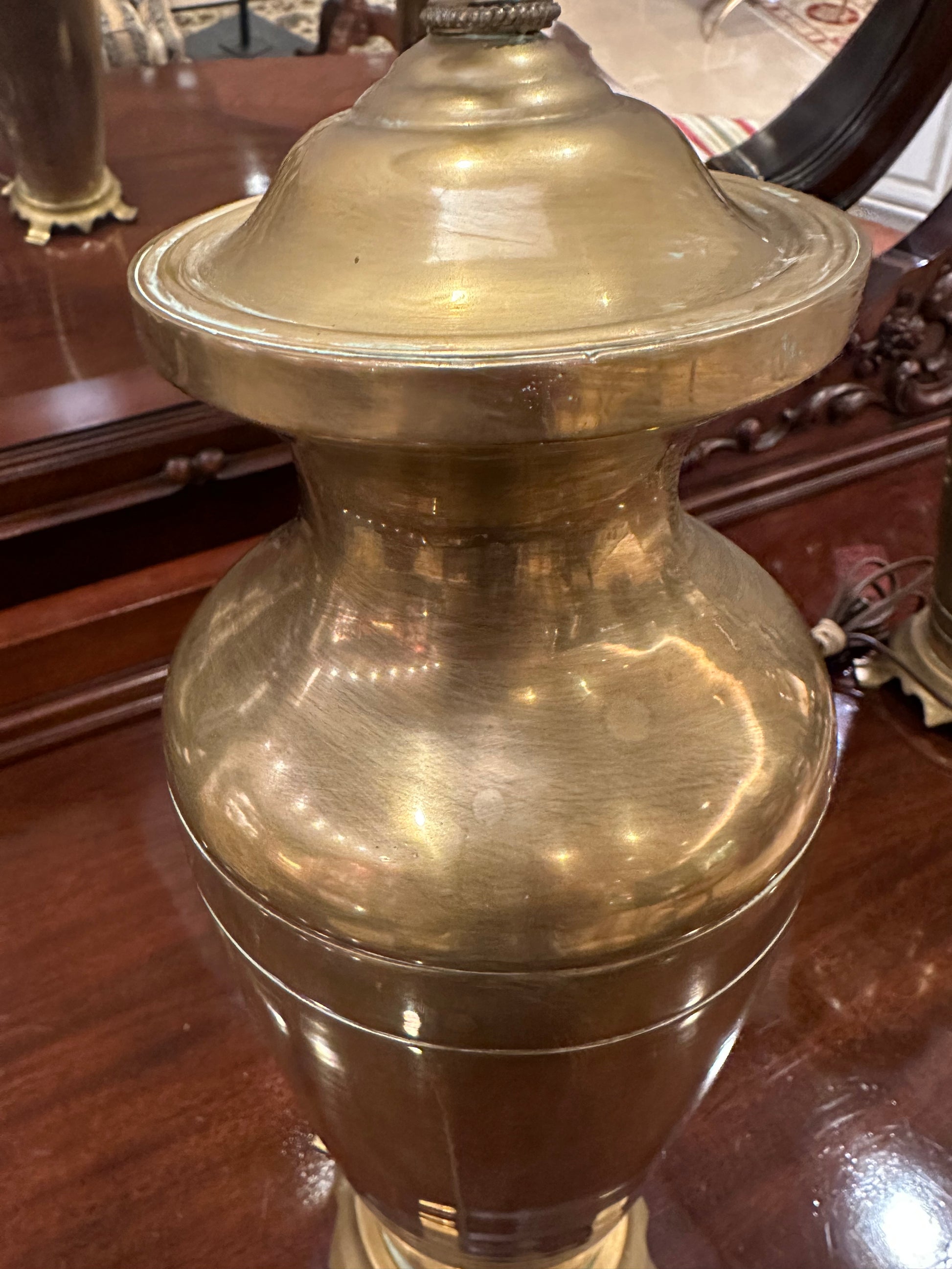 Pr. Vintage Brass Lamps (27222) – The Perfect Thing