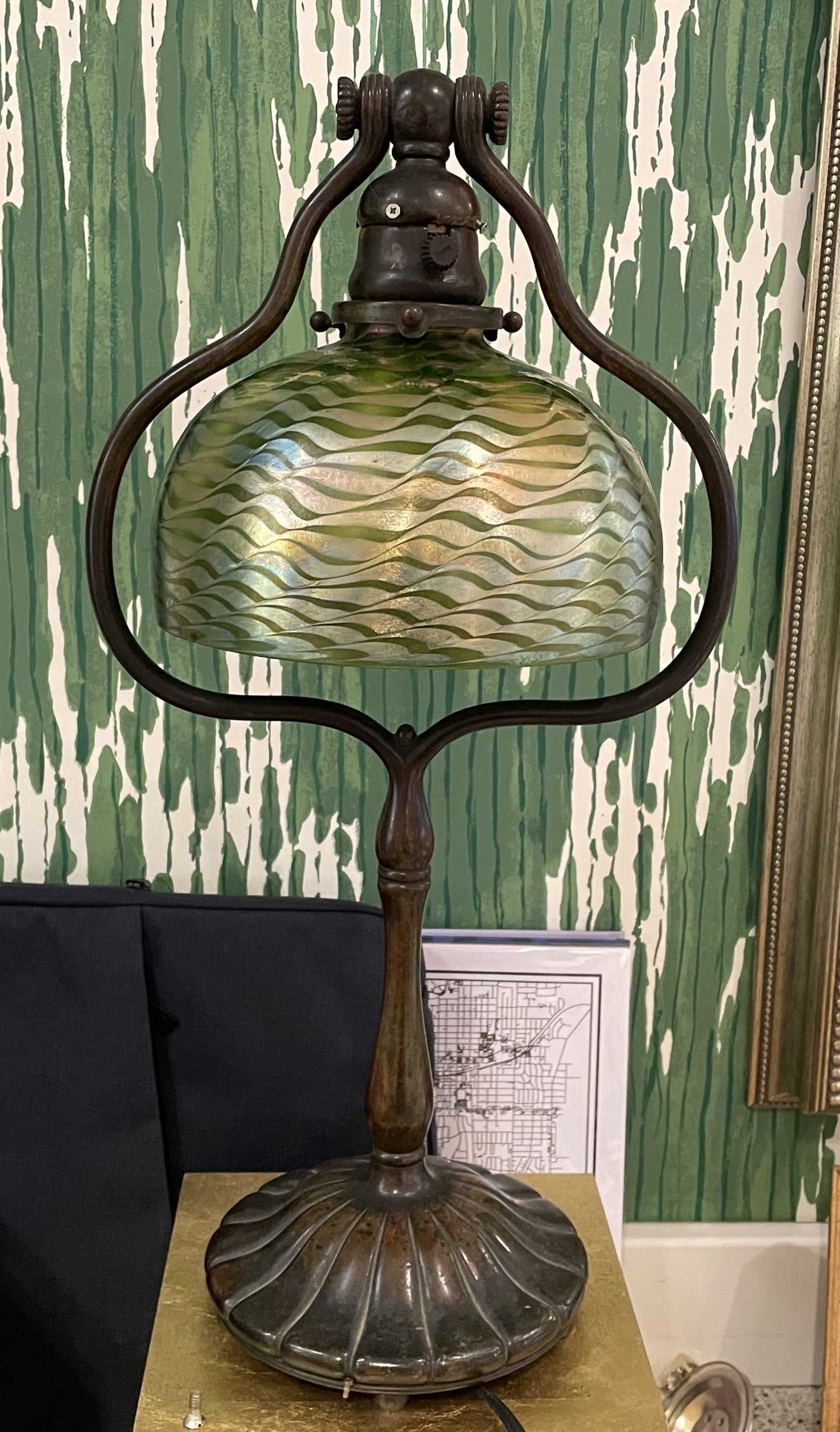 Tiffany Studios Damascene 425 Lamp (5JGTLS)