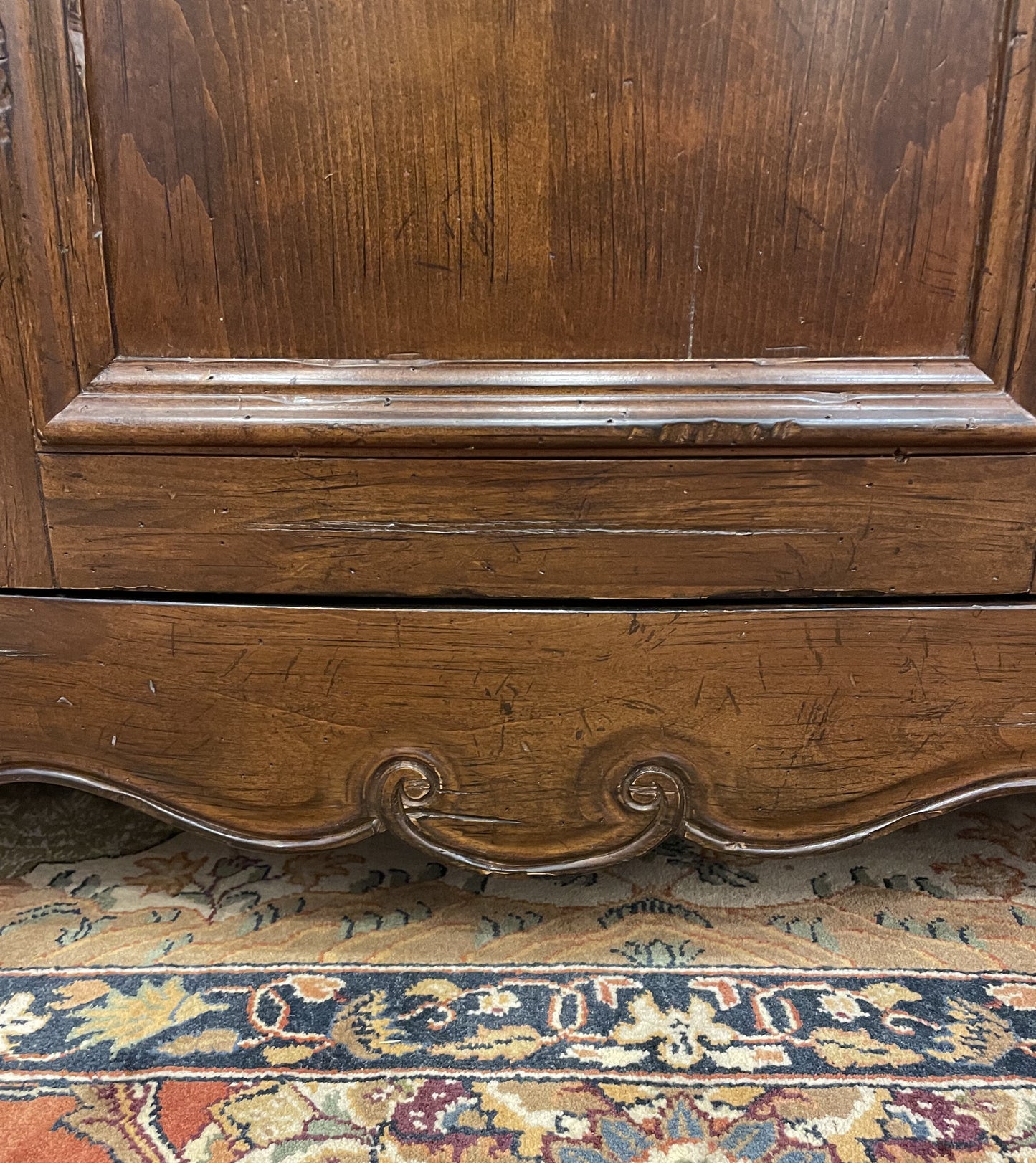 French Country Sideboard (BLW65P)