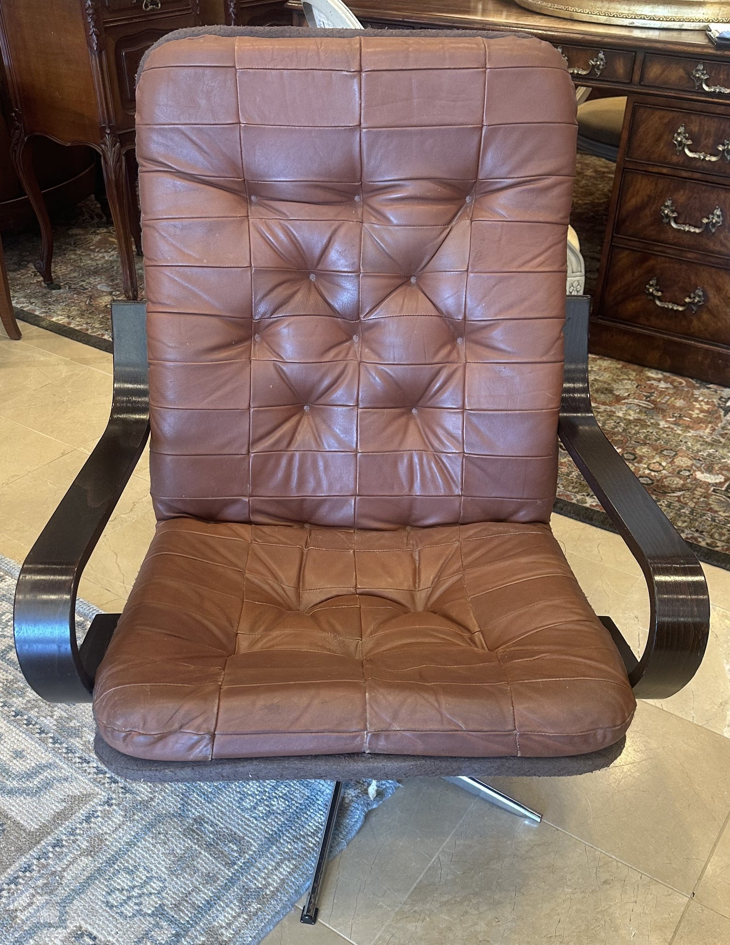 Patchwork Leather Chair (XCCUH8)