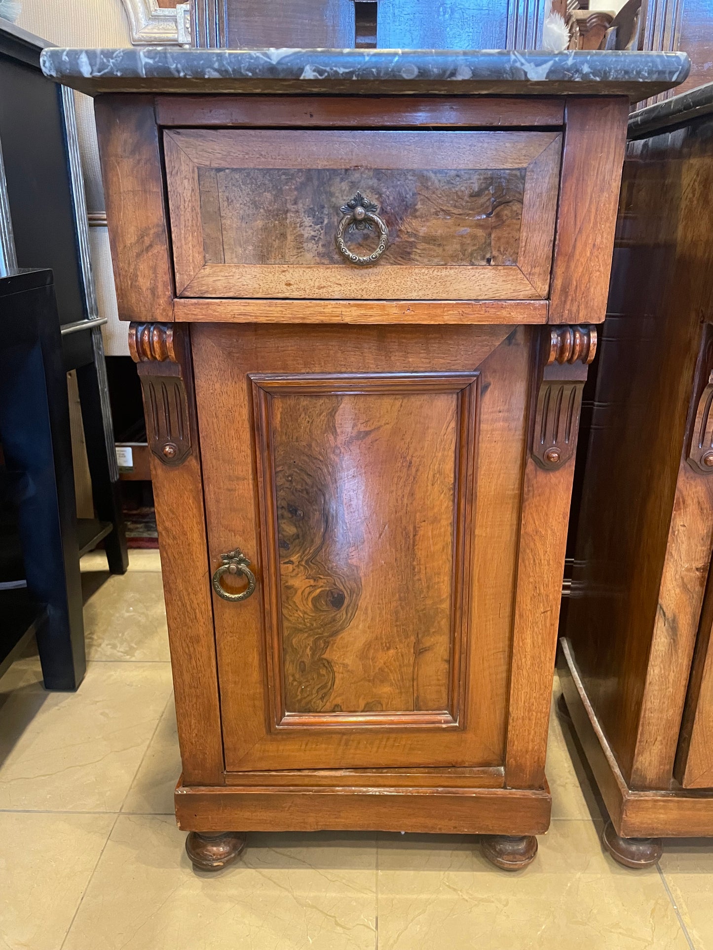 Pair of Victorian Nightstands AS IS (4XW3DY)