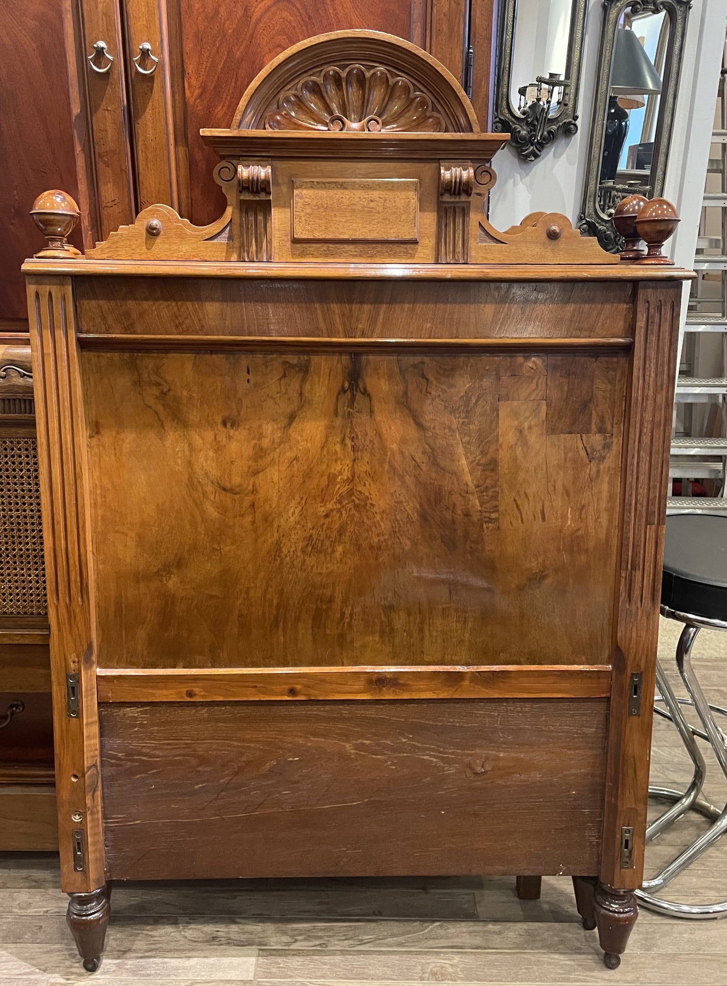 Pair of Victorian Twin Beds AS IS (need refinishing) (Z1CQFW)