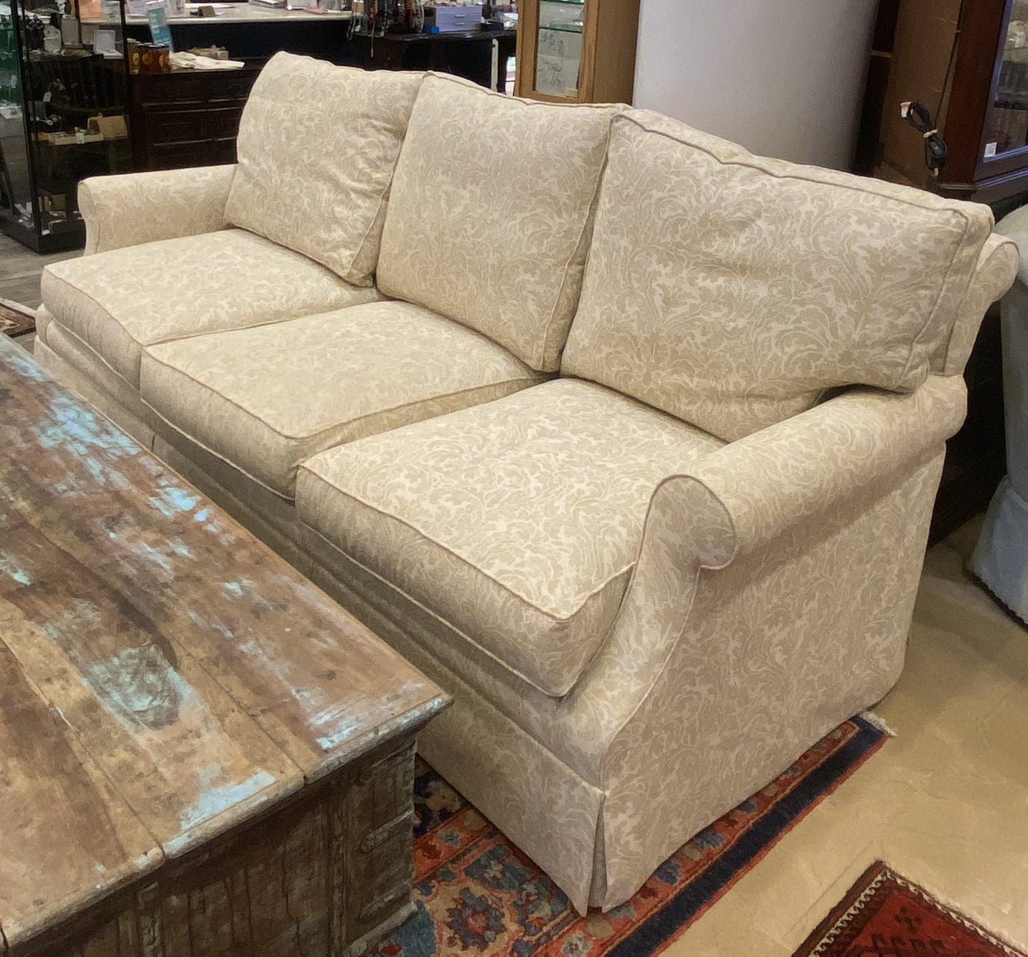 Henredon Three Cushion Sofa (E3AWUQ)