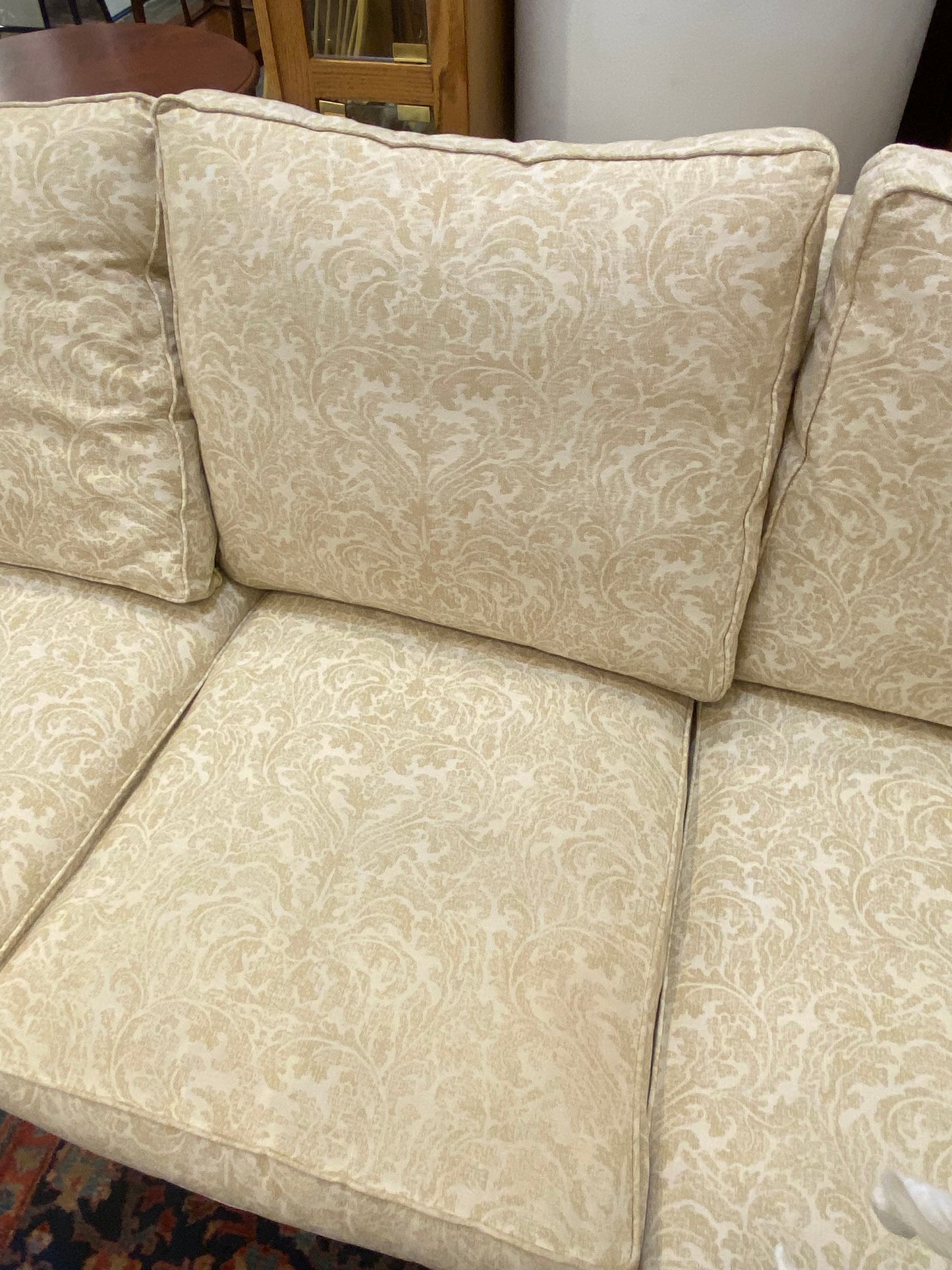 Henredon Three Cushion Sofa (E3AWUQ)