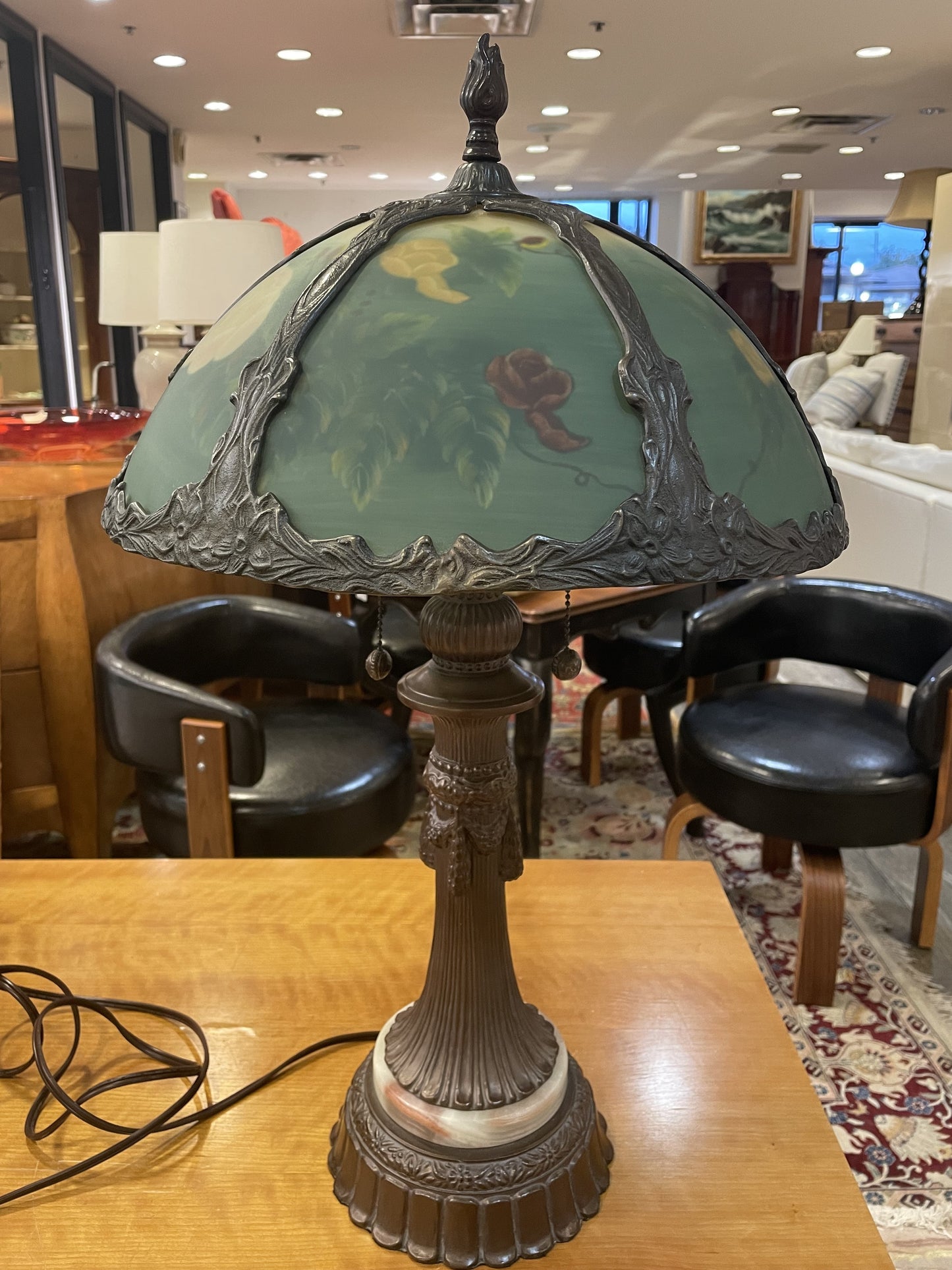 Dale Tiffany Reverse Painted Table Lamp (4URE1A)