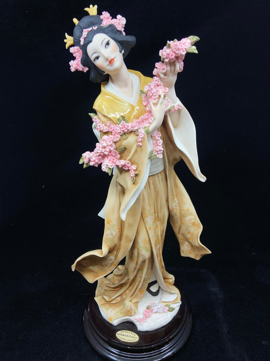 Armani "Madama Butterfly" Figurine (27EHDA)