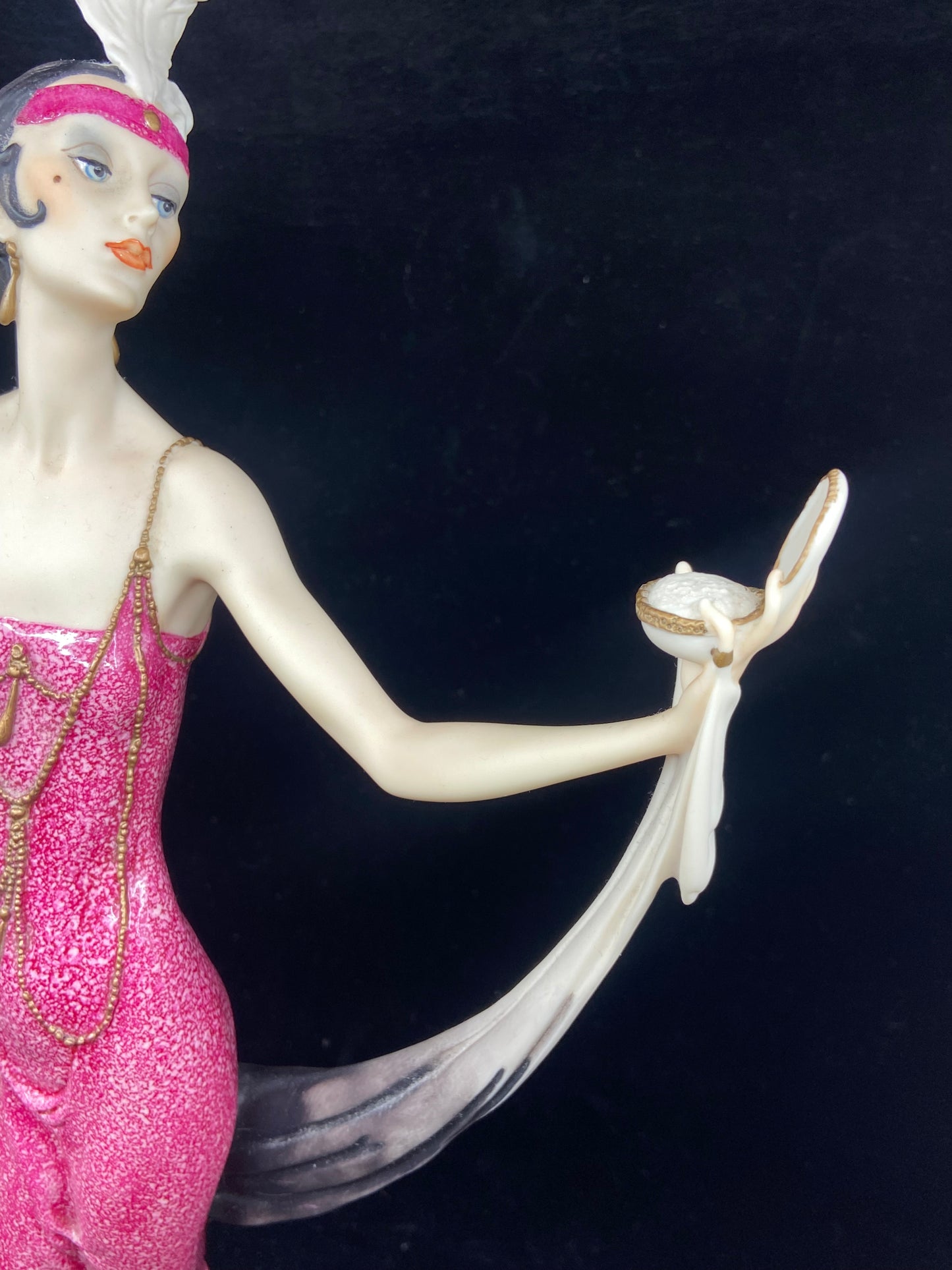 Armani "Lady with Powder Puff" Figurine (WVL6NS)