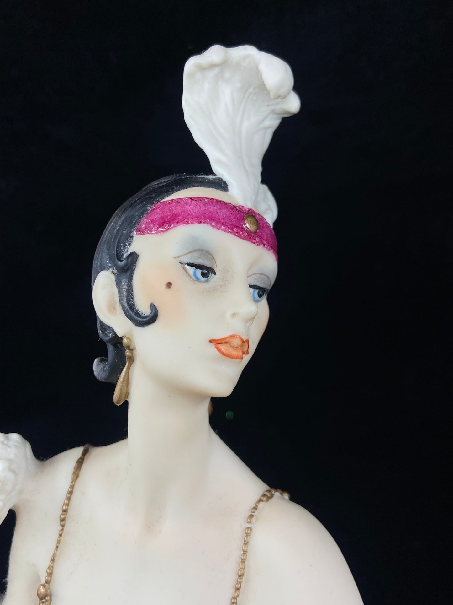 Armani "Lady with Powder Puff" Figurine (WVL6NS)