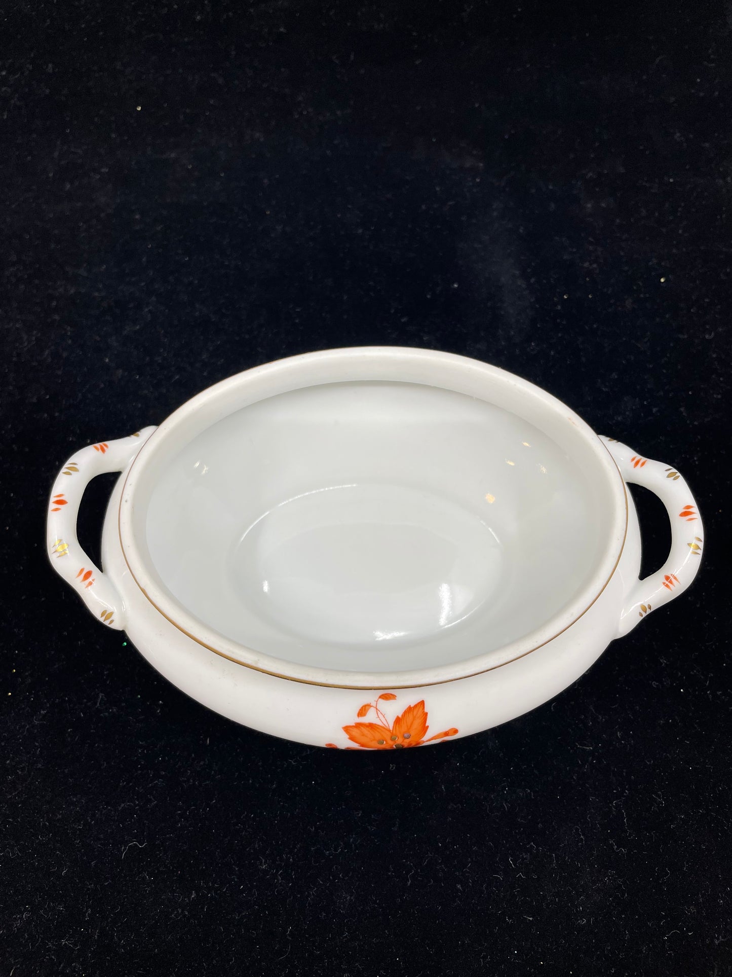 Herend "Bonbonniere Lemon Knob" Tureen with Underplate (7EPV5F)