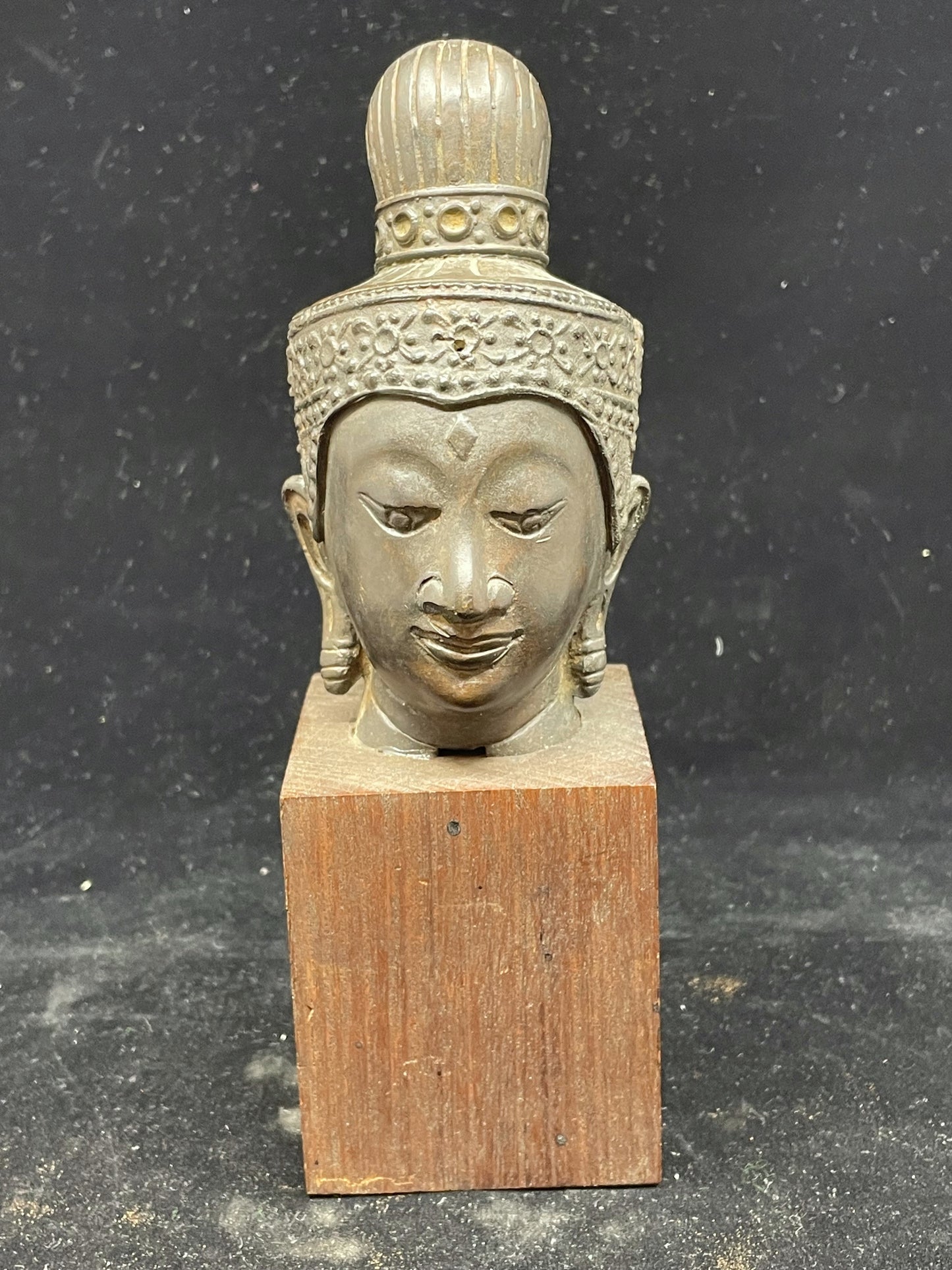 19th Century Buddha Head with Crown (RV87FF)