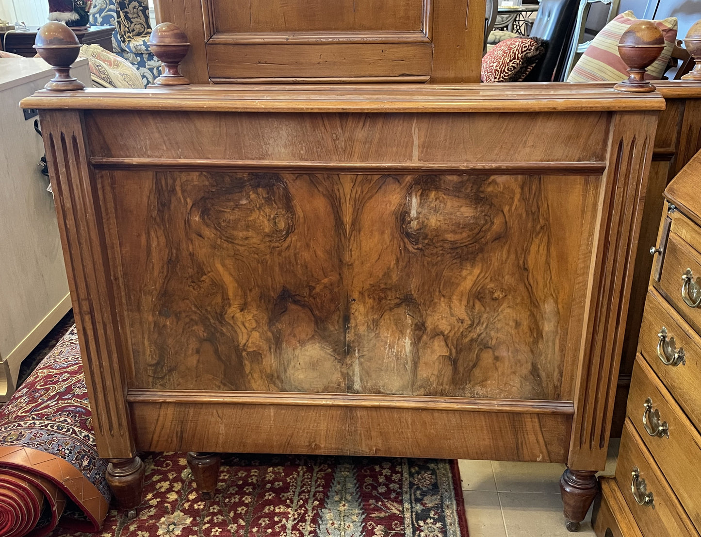 Pair of Victorian Twin Beds AS IS (need refinishing) (Z1CQFW)