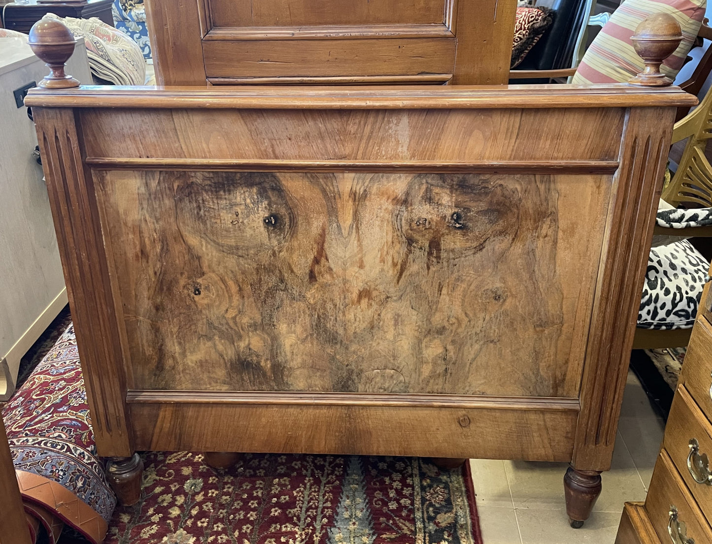 Pair of Victorian Twin Beds AS IS (need refinishing) (Z1CQFW)