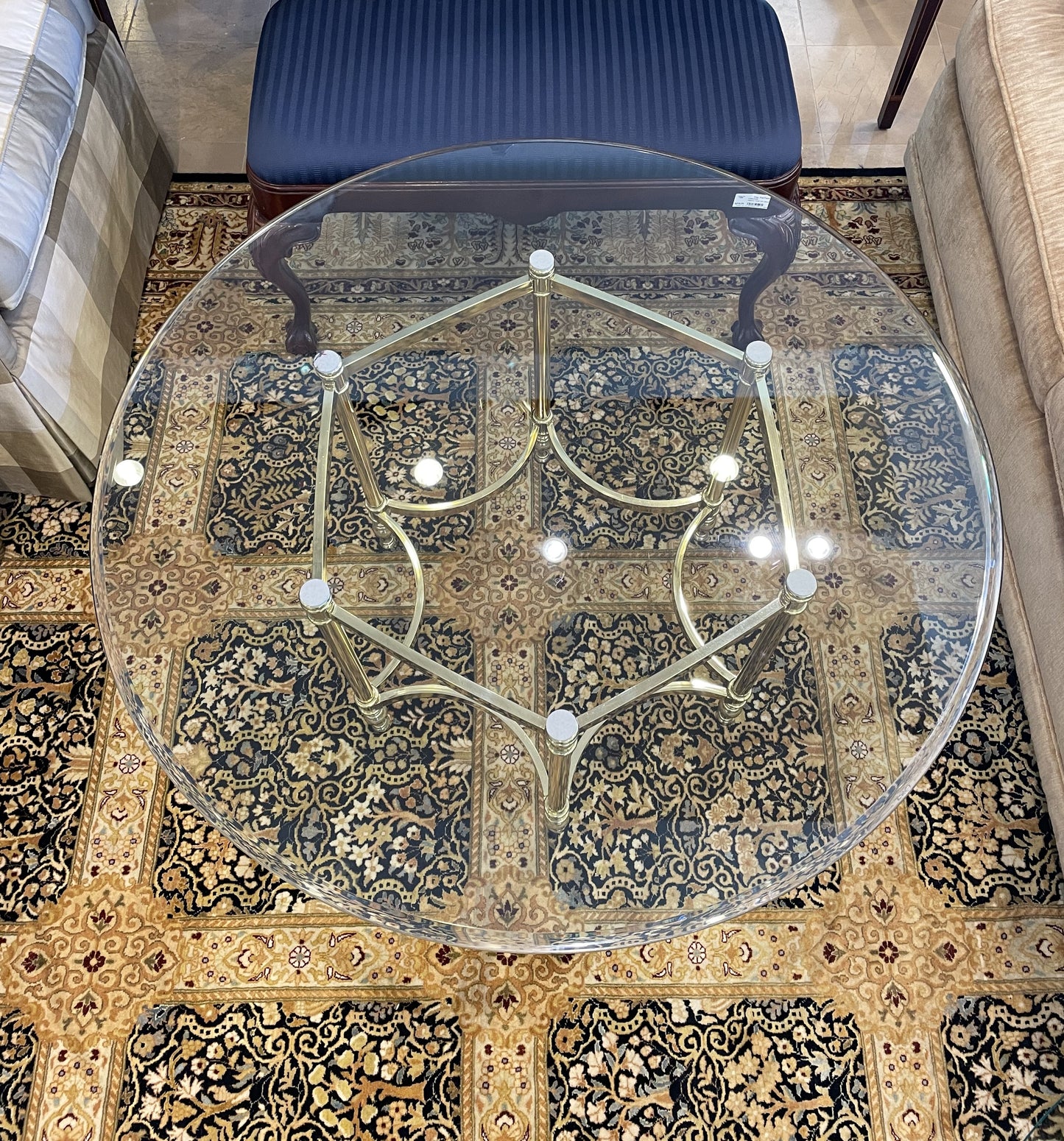 Glass and Brass Coffee Table (9X8QEC)