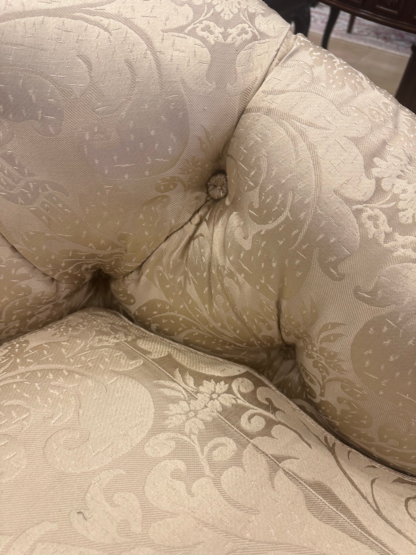 Custom Tufted Damask Sofa (DAEBS5)