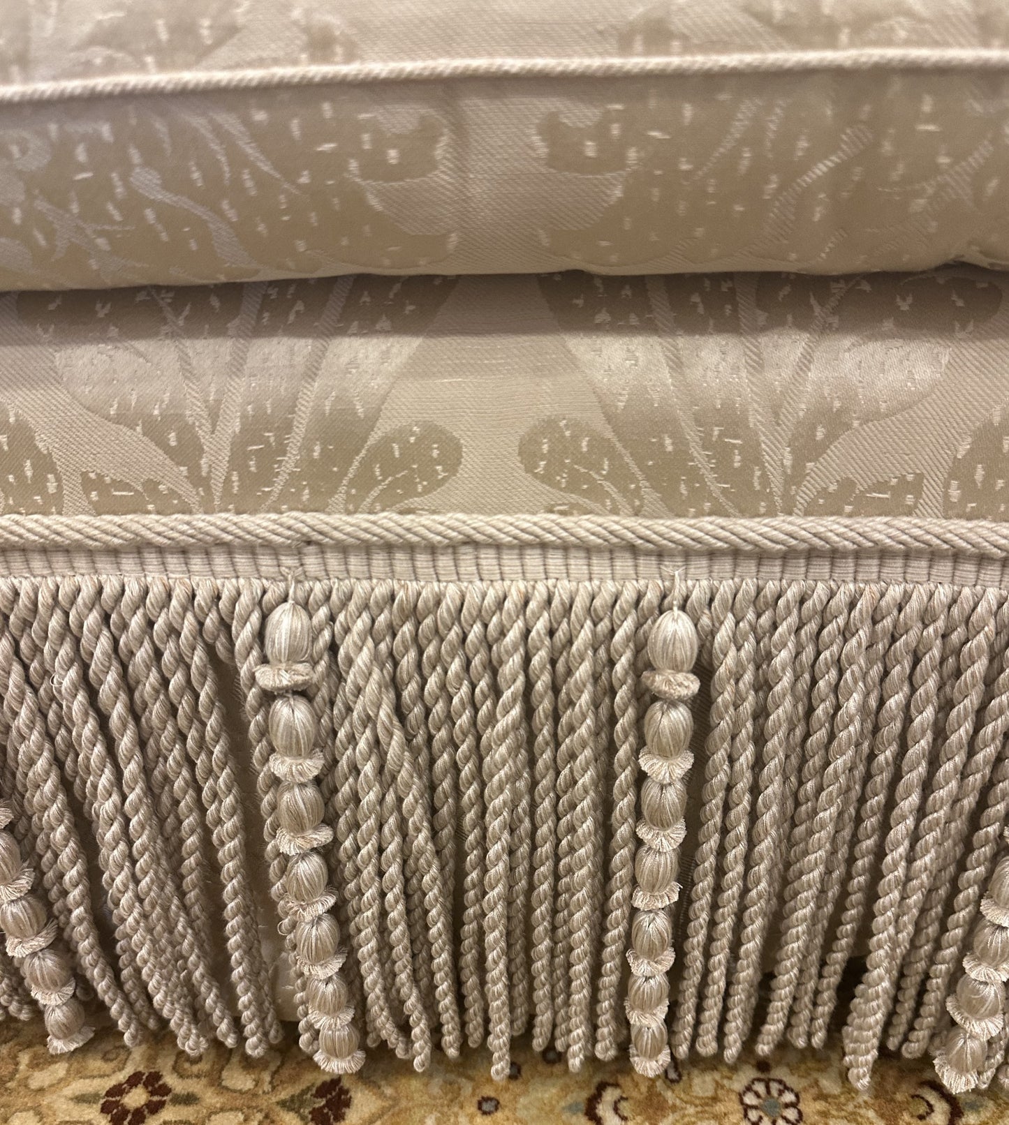 Custom Tufted Damask Sofa (DAEBS5)