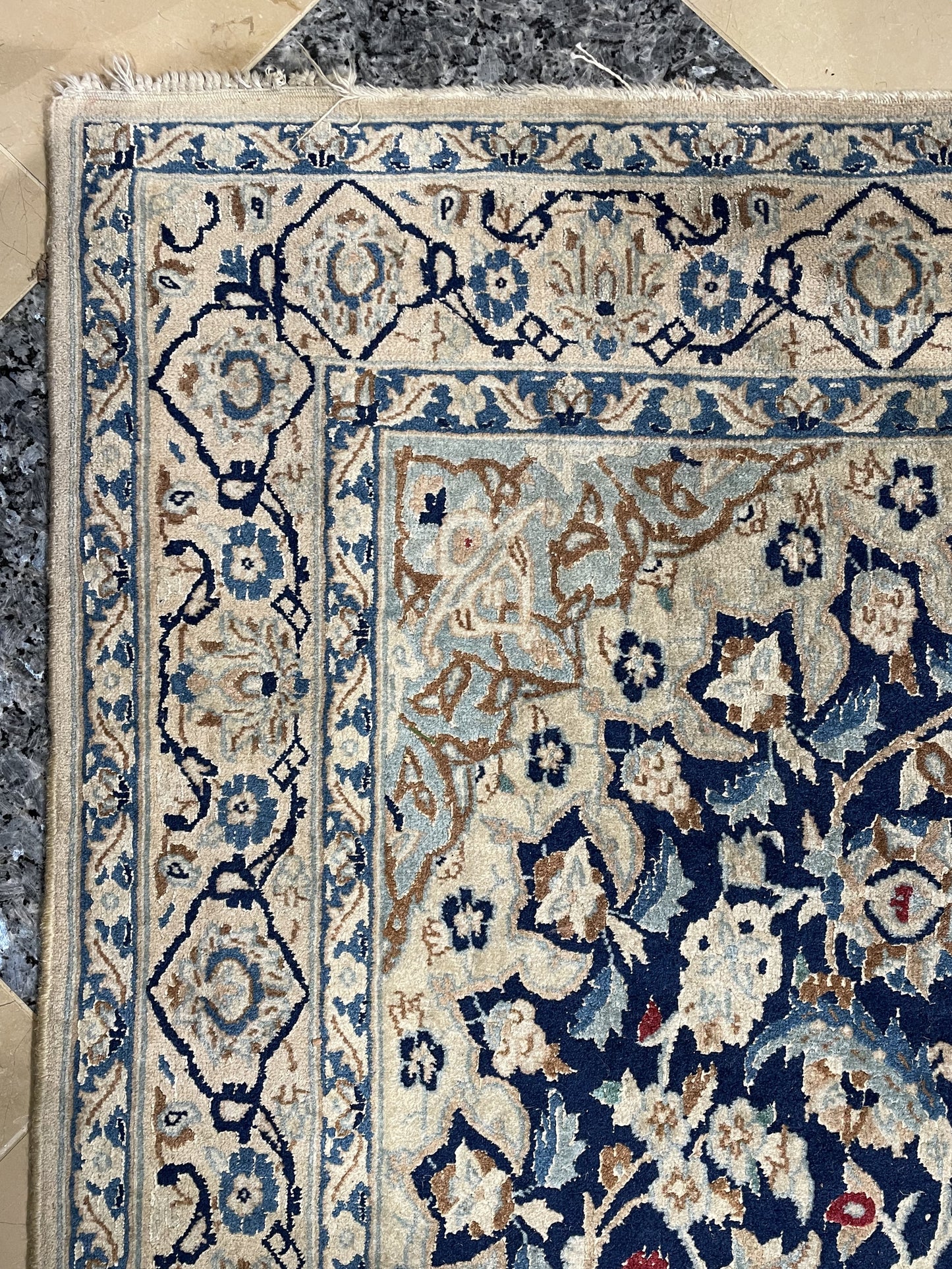 Hand Knotted Blue and Cream Rug 6.6x3 (68VYV6)