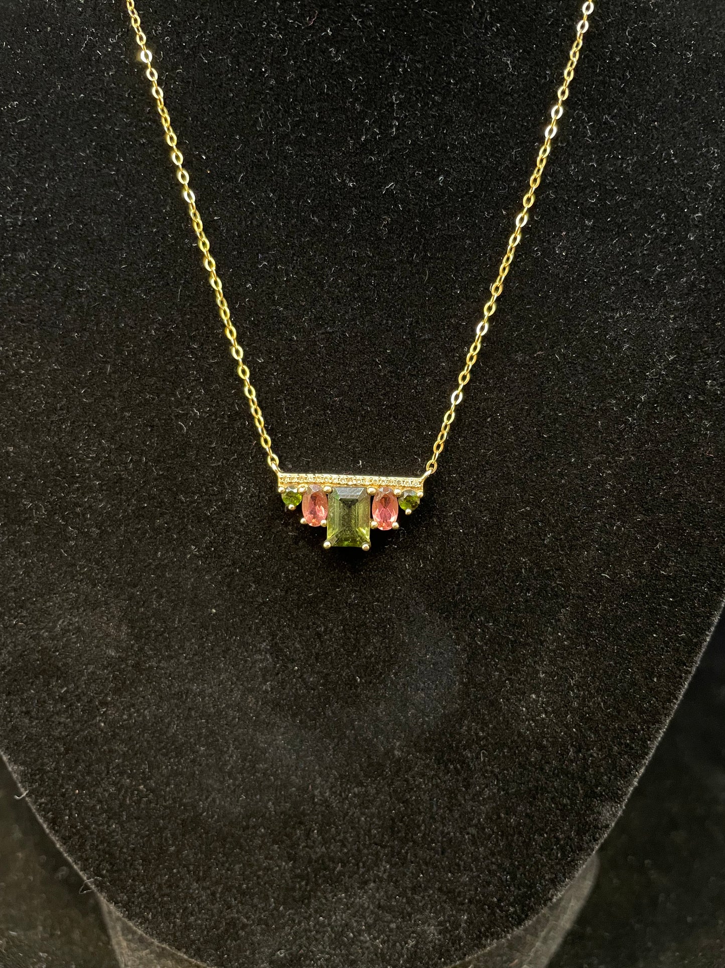 10k Baleine Tourmouline and Diamond Necklace (WRWL96)