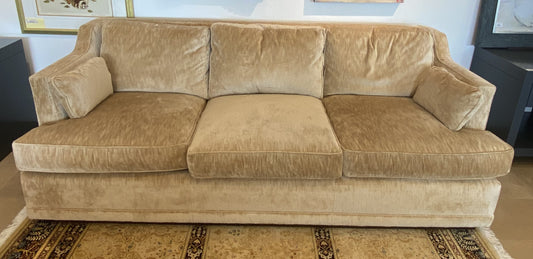 Baker Velvet Gold Sofa (76Q7D2)