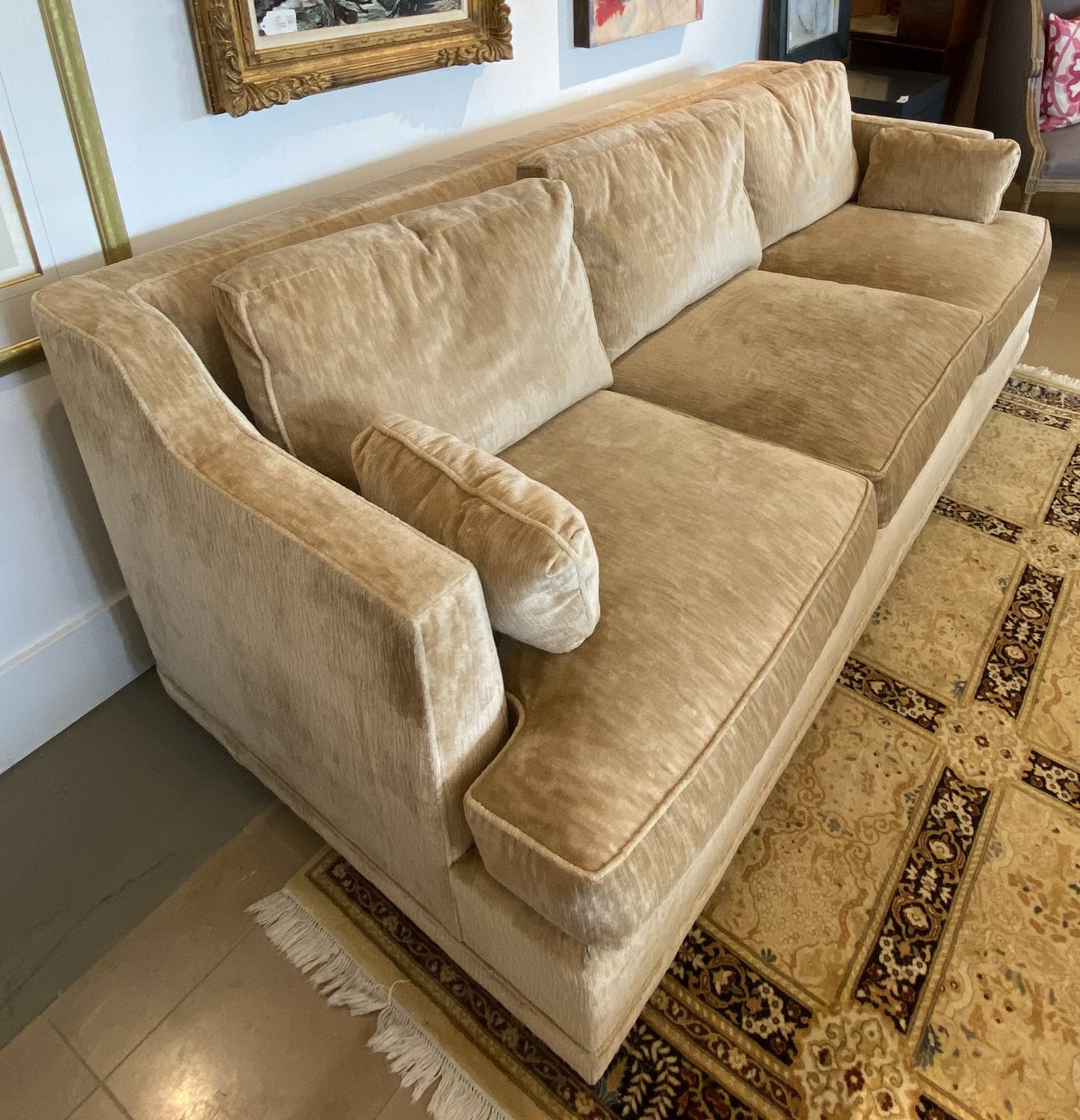 Baker Velvet Gold Sofa (76Q7D2)