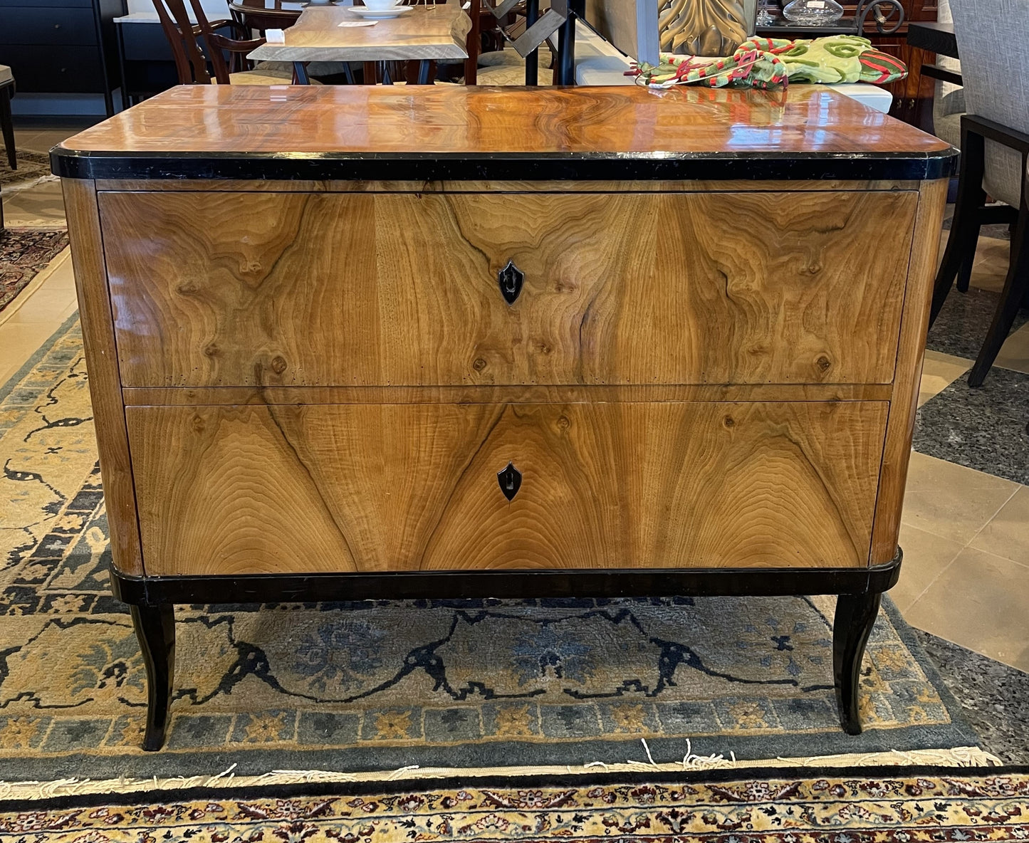 19th Century Beidermeier Commode (YCX4VE)